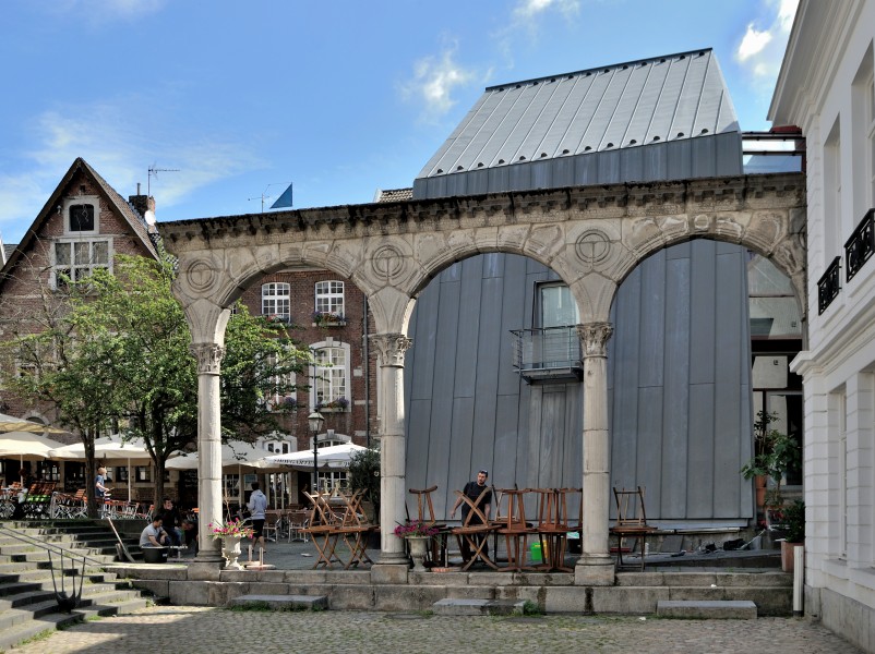 Aachen, Hof, 2011-07 CN-02-2