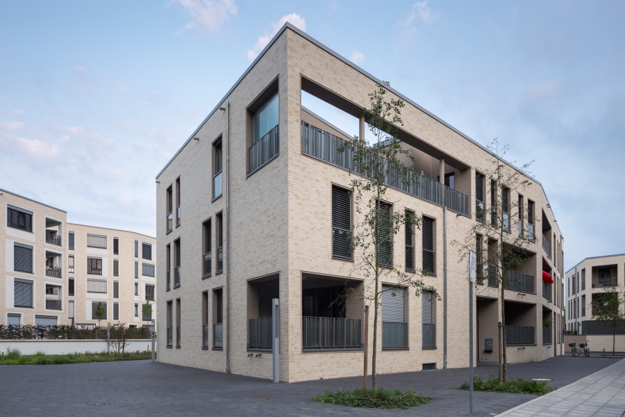 Apartment houses Mars-La-Tour-Strasse Zoo Hannover Germany 01