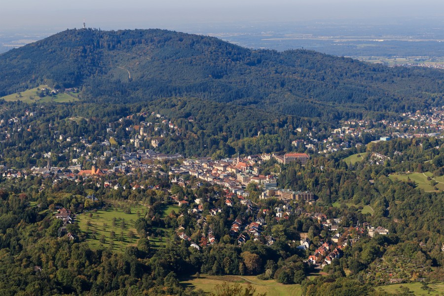 Baden-Baden 10-2015 img03 View from Merkur