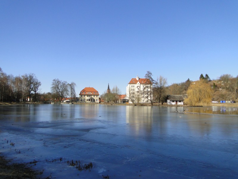 Burg Stargard Mühlenteich 2011-03-07 095