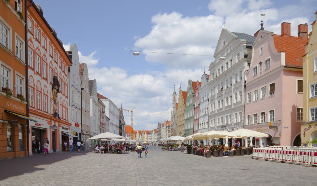 Calle Altstadt, Landshut, Alemania, 2012-05-27, DD 05