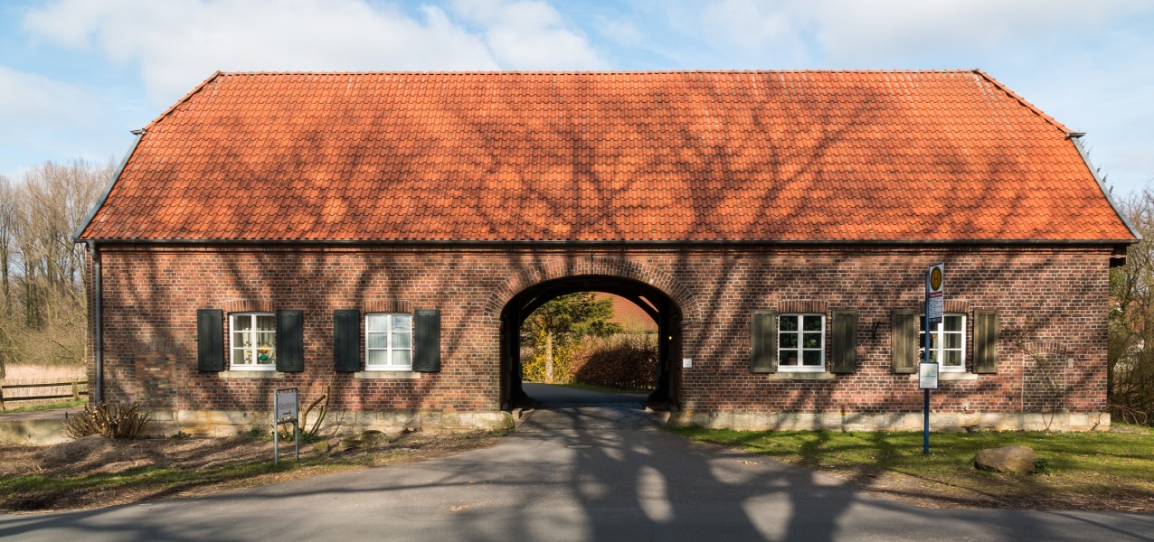 Dülmen, Kirchspiel, Karthaus, Torhaus -- 2015 -- 5378