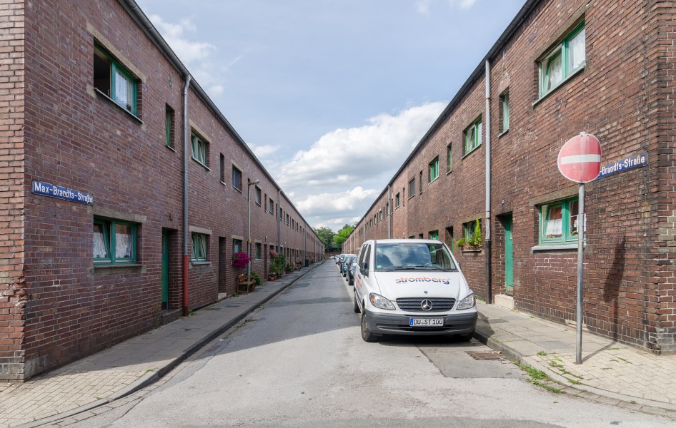Duisburg, Dickelsbachsiedlung, 2015-07 CN-02