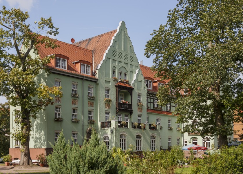 Eisenach Germany Alten-und-Pflegeheim-St-Annen-Georgenstraße-64-01