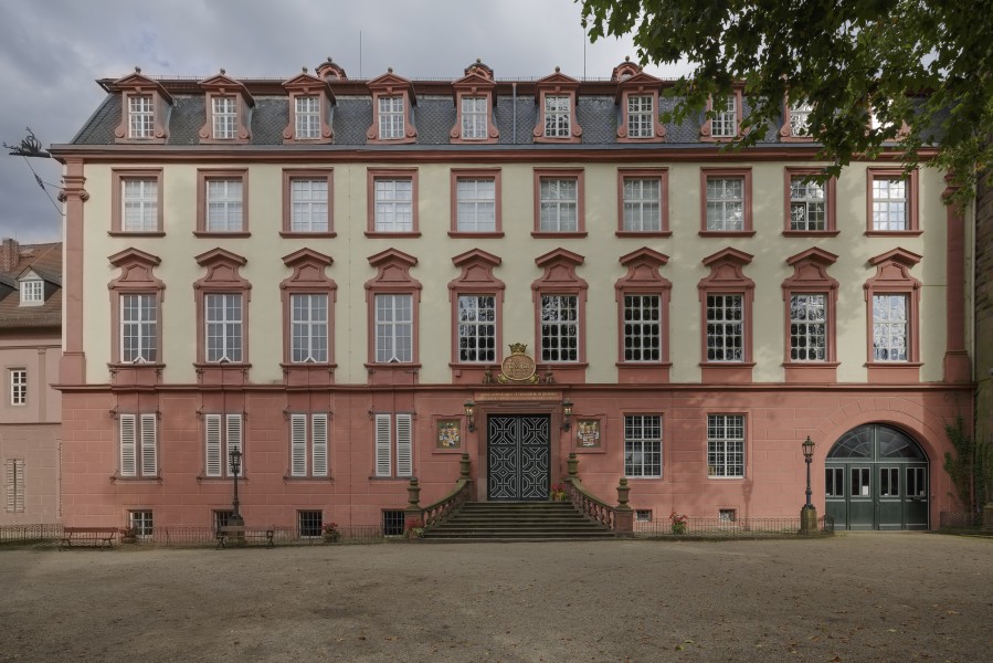 Erbach Germany Schloss-Erbach-01