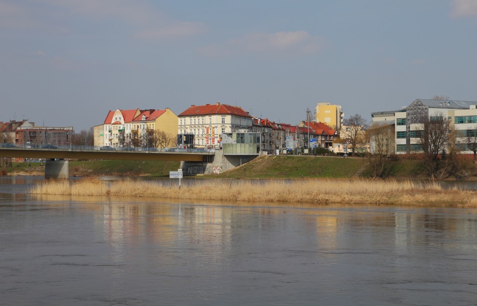 FFO 04-13 Bridge to Slubice