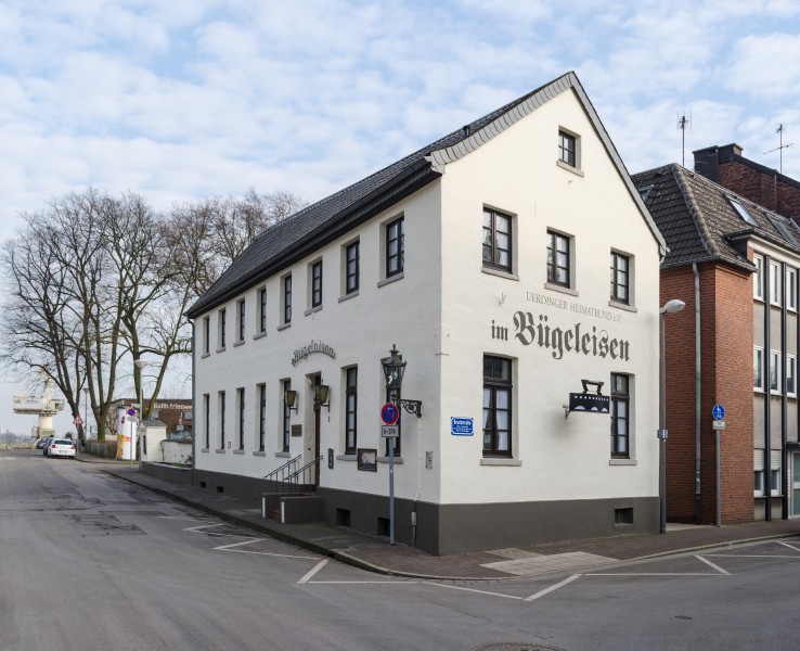 Krefeld, Bügeleisen, 2018-02 CN-02