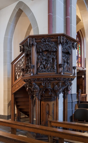 Krefeld, Hüls, St. Cyriakus, 2012-09 CN-09