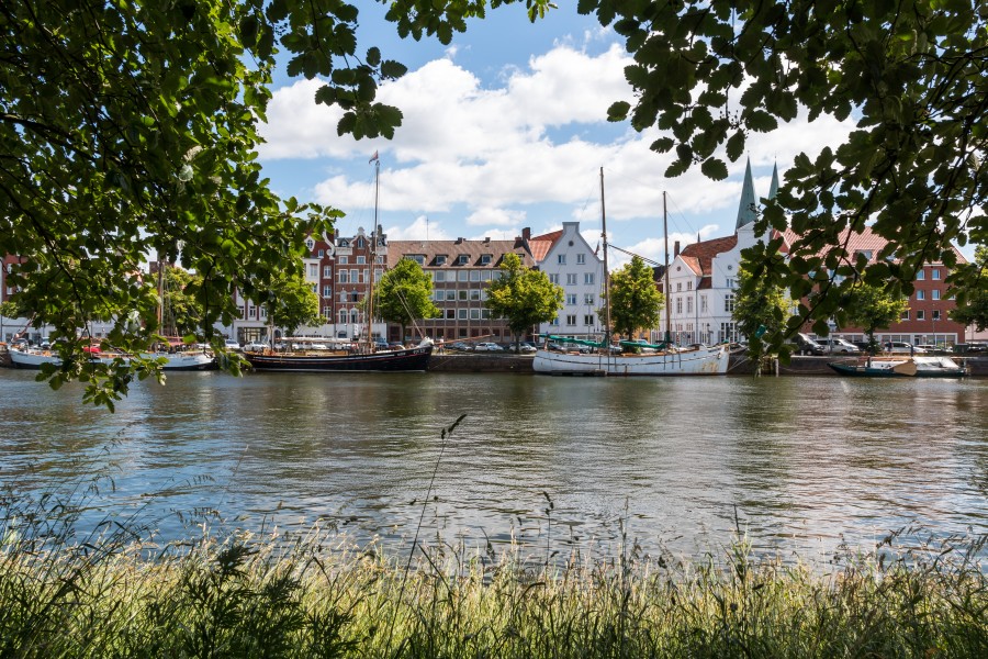 Lübeck, An der Untertrave, Ufer -- 2017 -- 0503