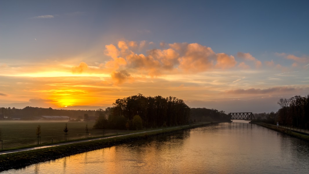 Lüdinghausen, Berenbrock, Dortmund-Ems-Kanal (an der Kreisstraße 23) -- 2015 -- 4668-70