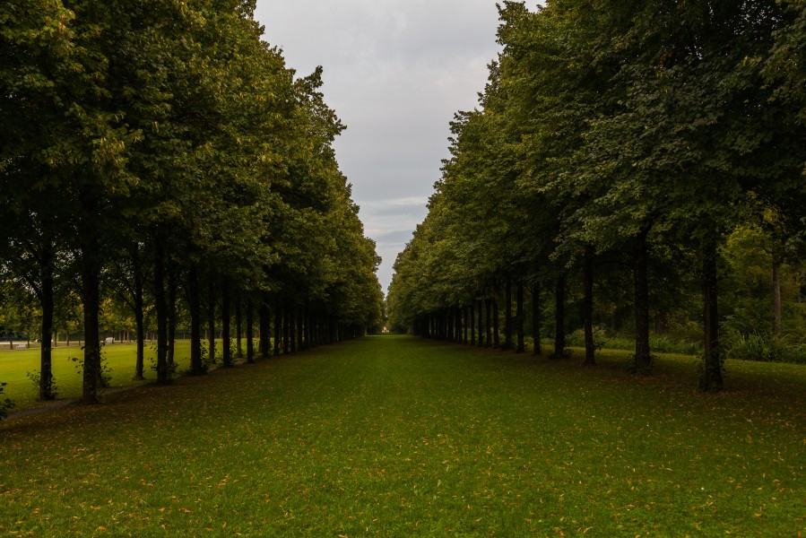Nuevo Palacio Schleissheim, Oberschleissheim, Alemania, 2013-08-31, DD 26