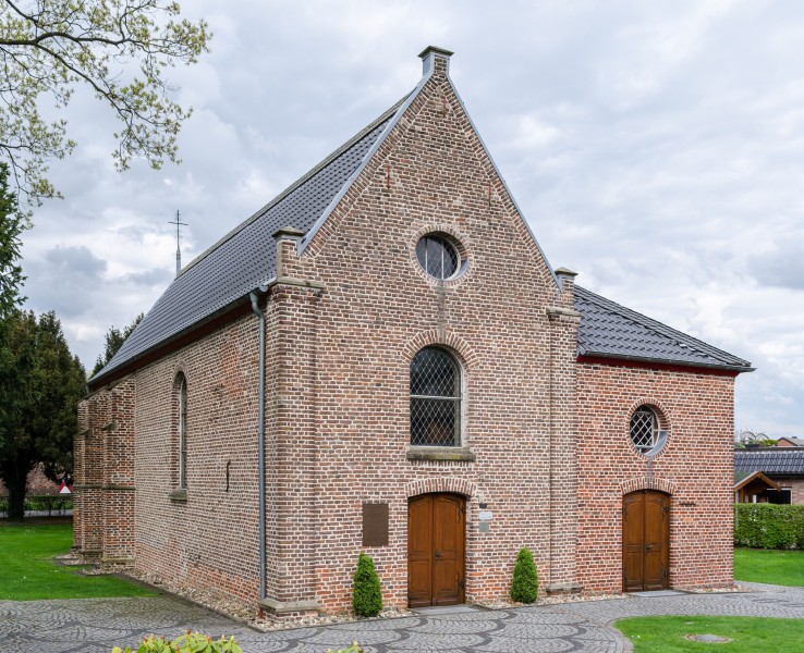 Rheinberg, Ossenberg, Schlosskapelle, 2018-04 CN-04