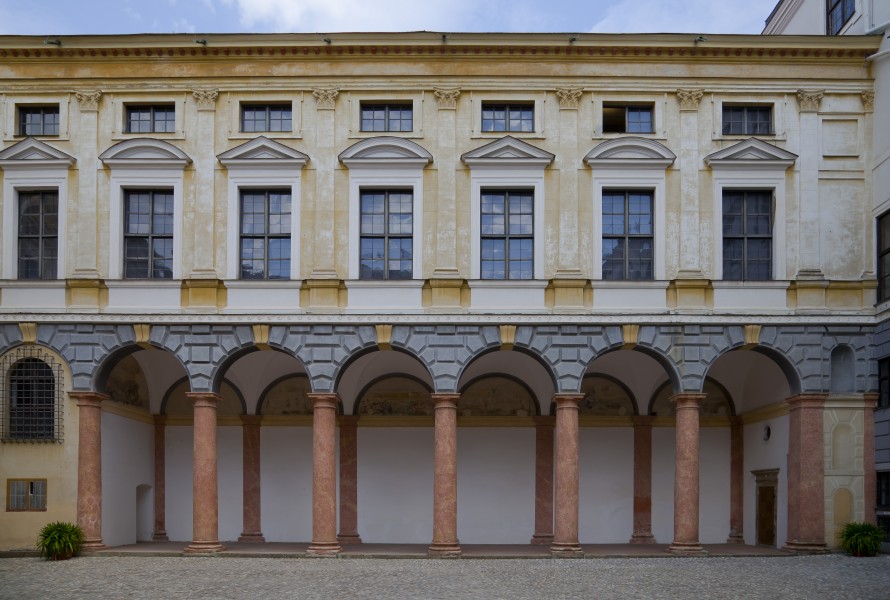 Stadtresidenz, Landshut, Alemania, 2012-05-27, DD 03