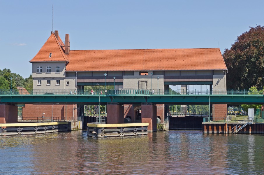 Teltowkanal 02 Schleuse
