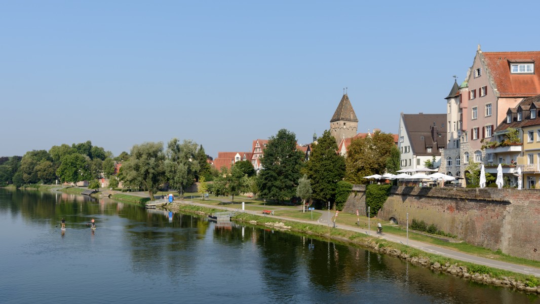 Ulm Donau-Promenade 01