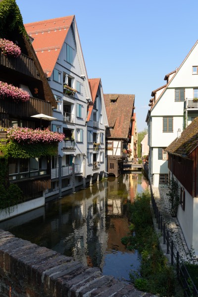 Ulm Schiefes Haus 03