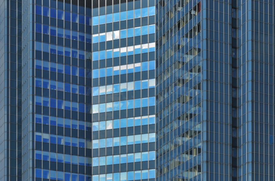Westfalenpark-100821-17810-Telekomhaus-cor