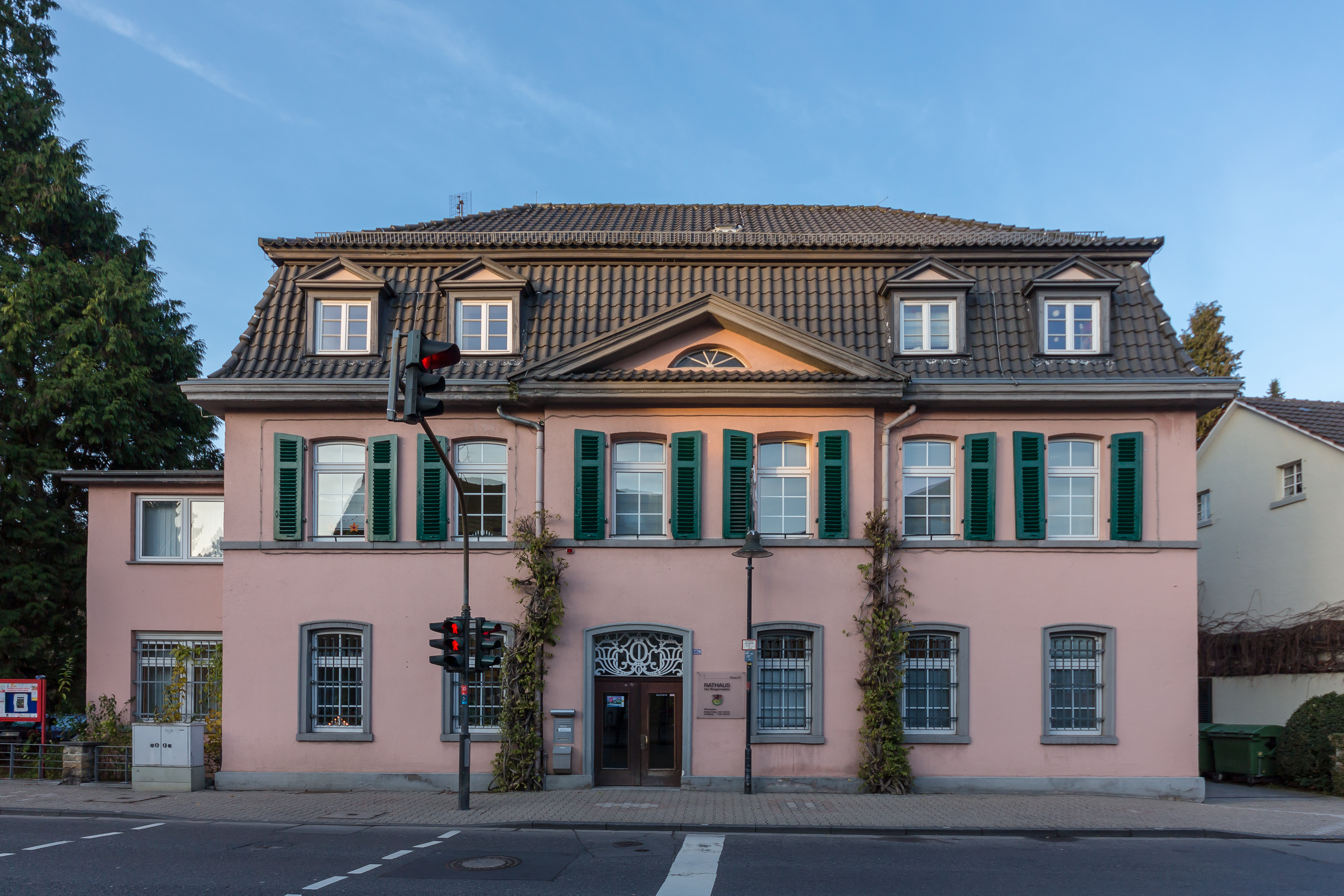 Rösrath Germany Old-townshall-01