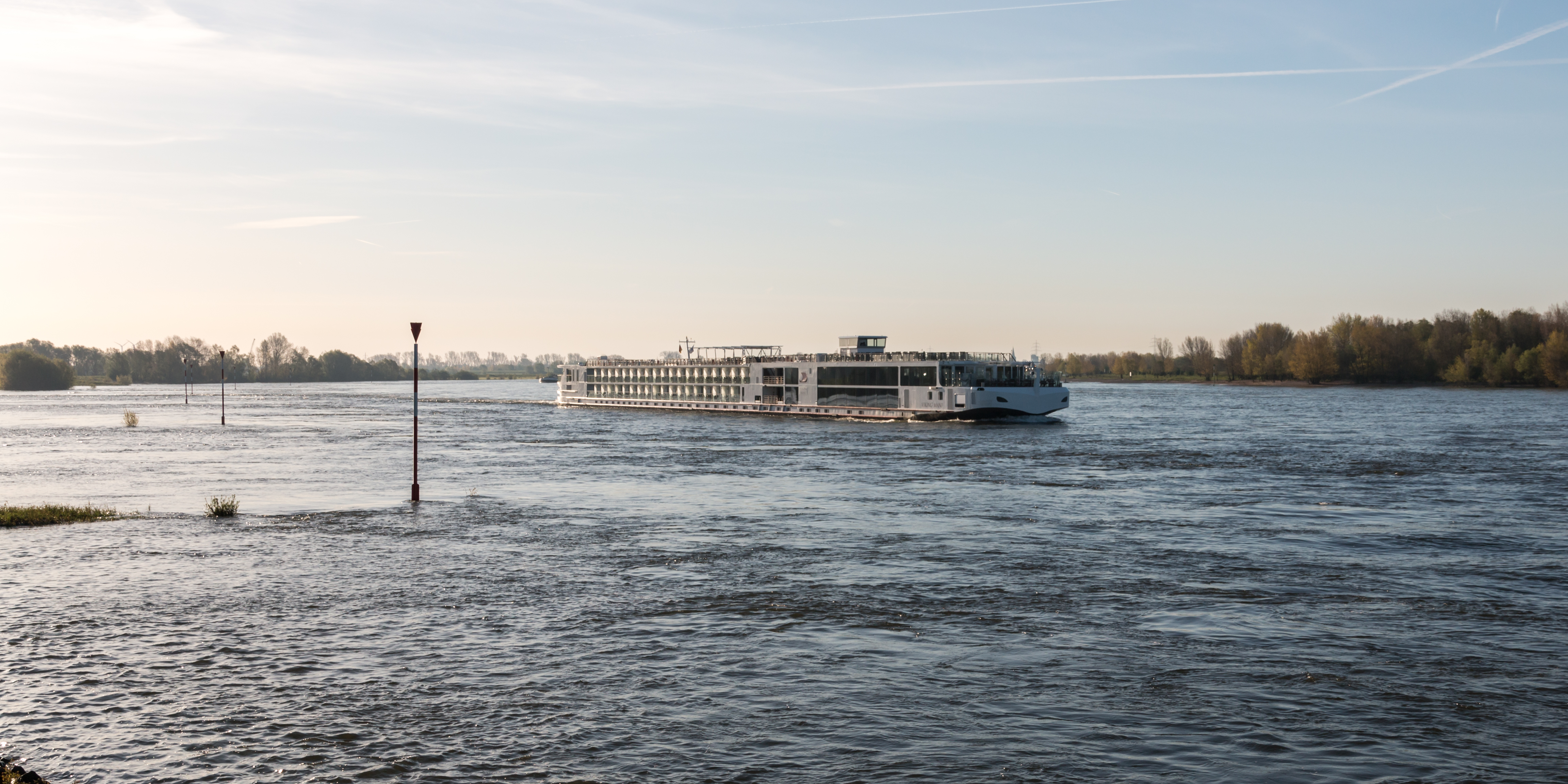 Rees, Rhein -- 2016 -- 2297