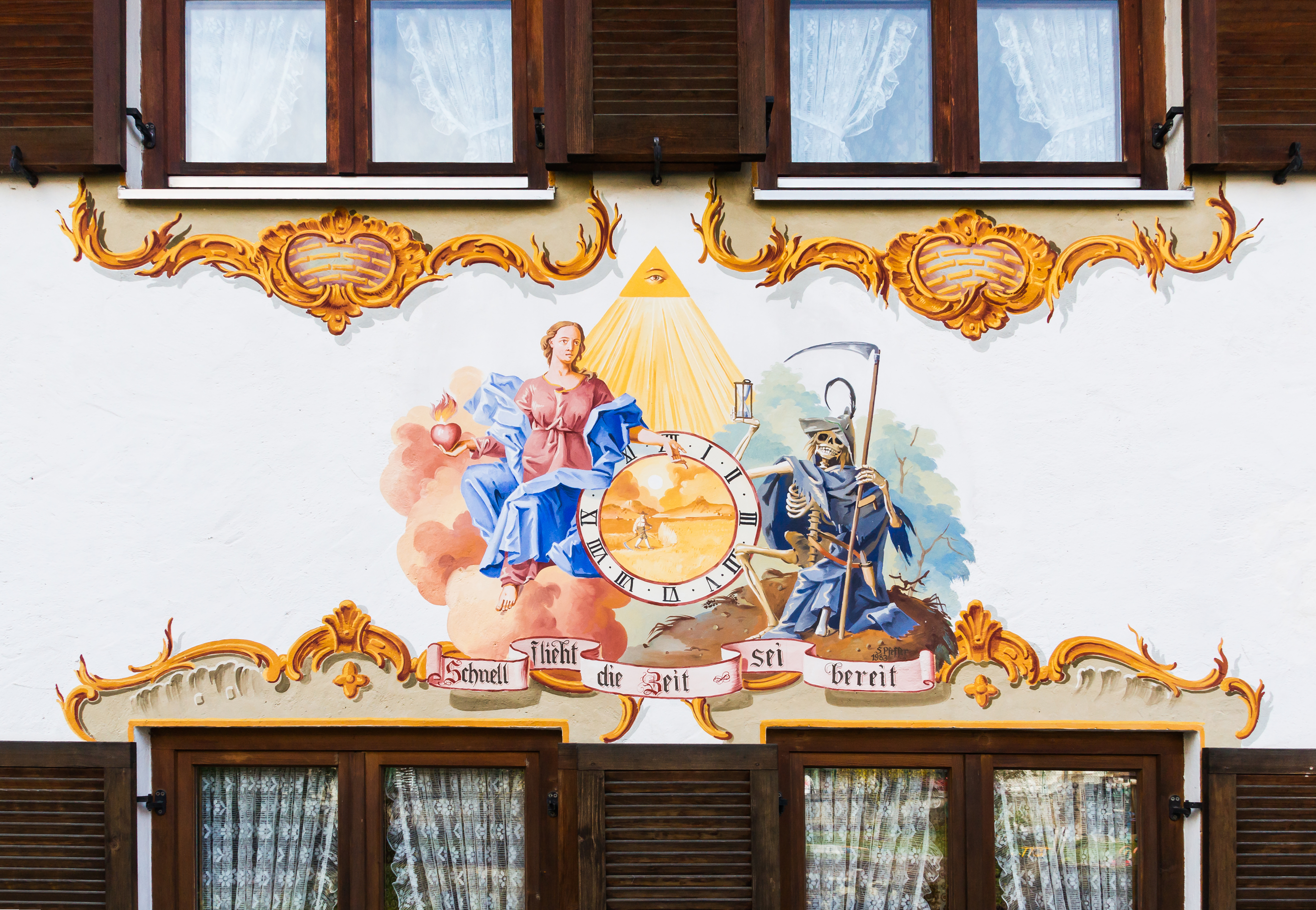 Schnell flieht die Zeit, sei bereit, mural, Oberammergau, Bavaria, Germany