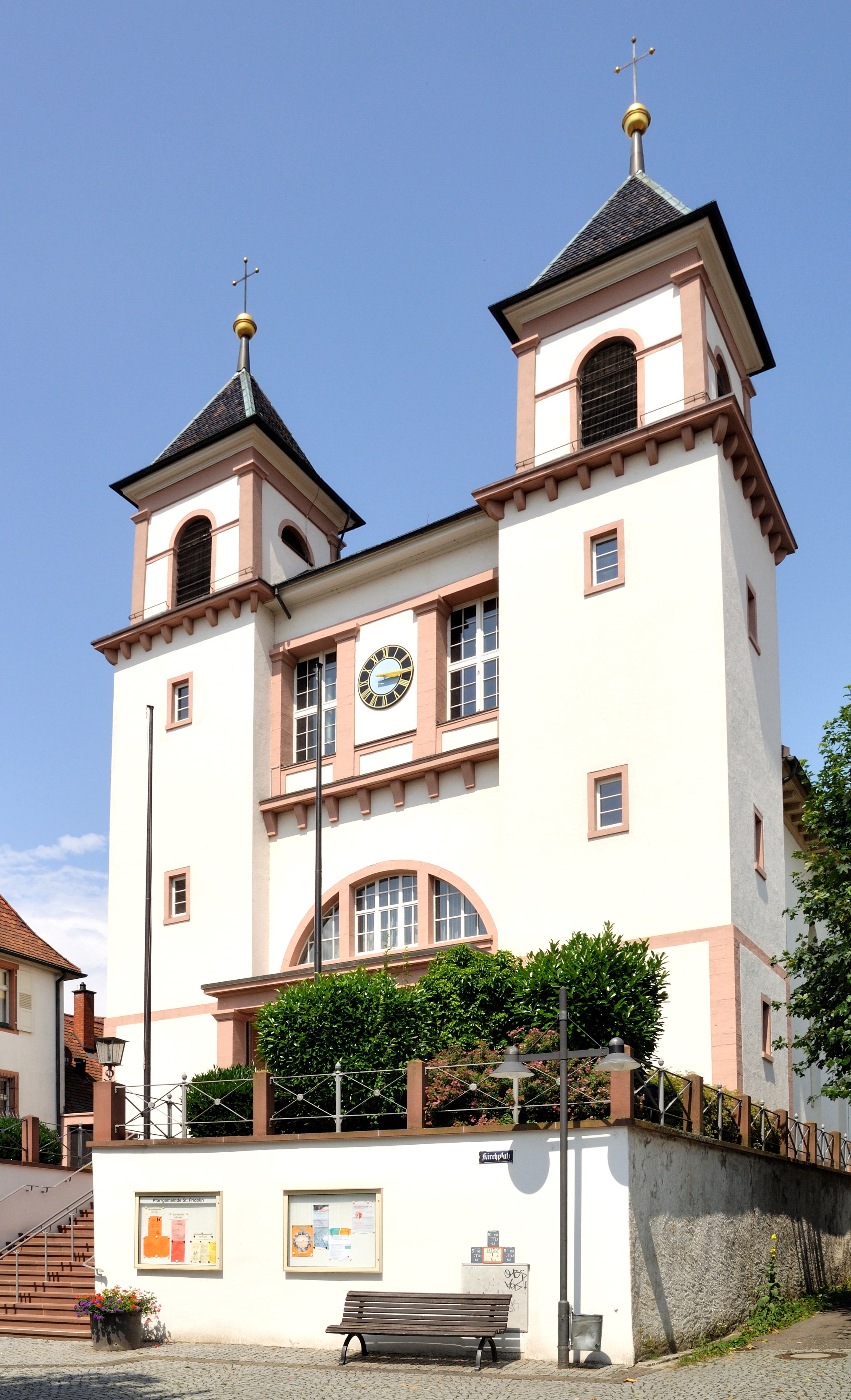 St. Fridolin - Frontalansicht2