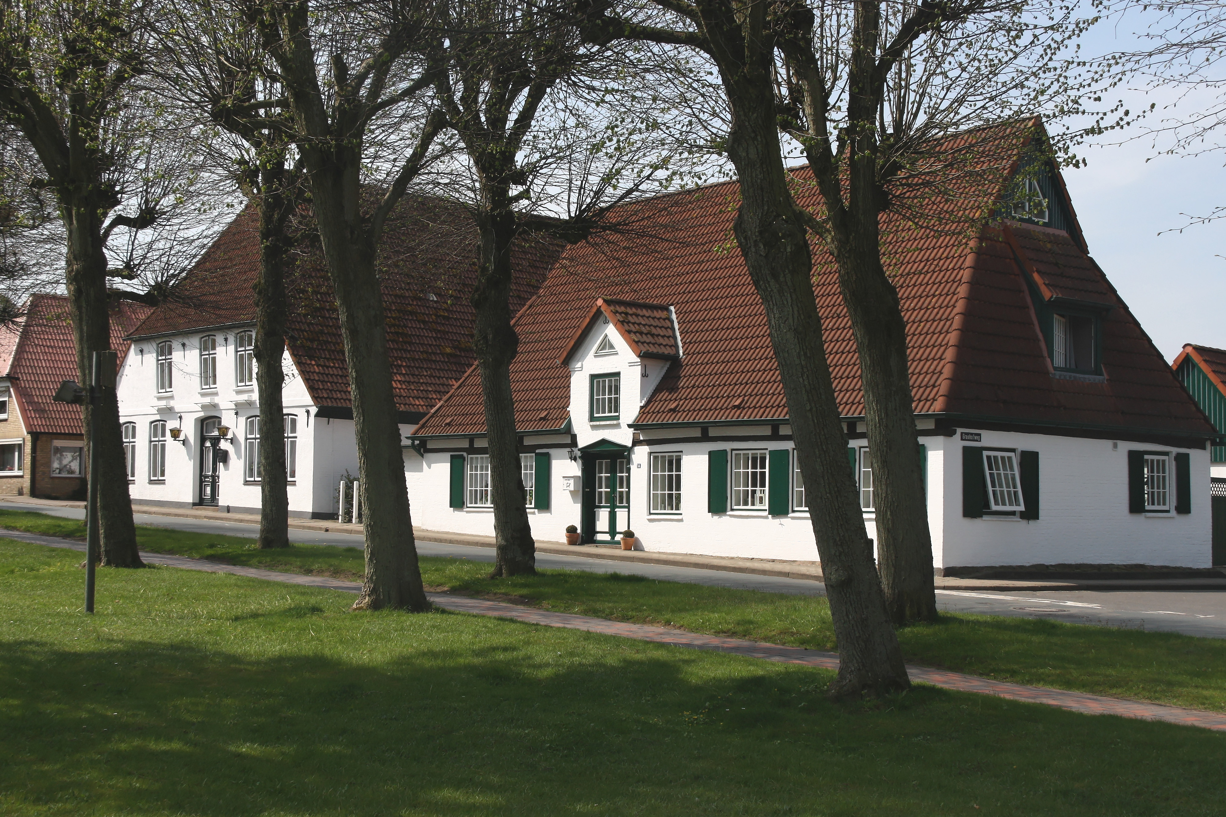 Tellingstedt kirchplatz