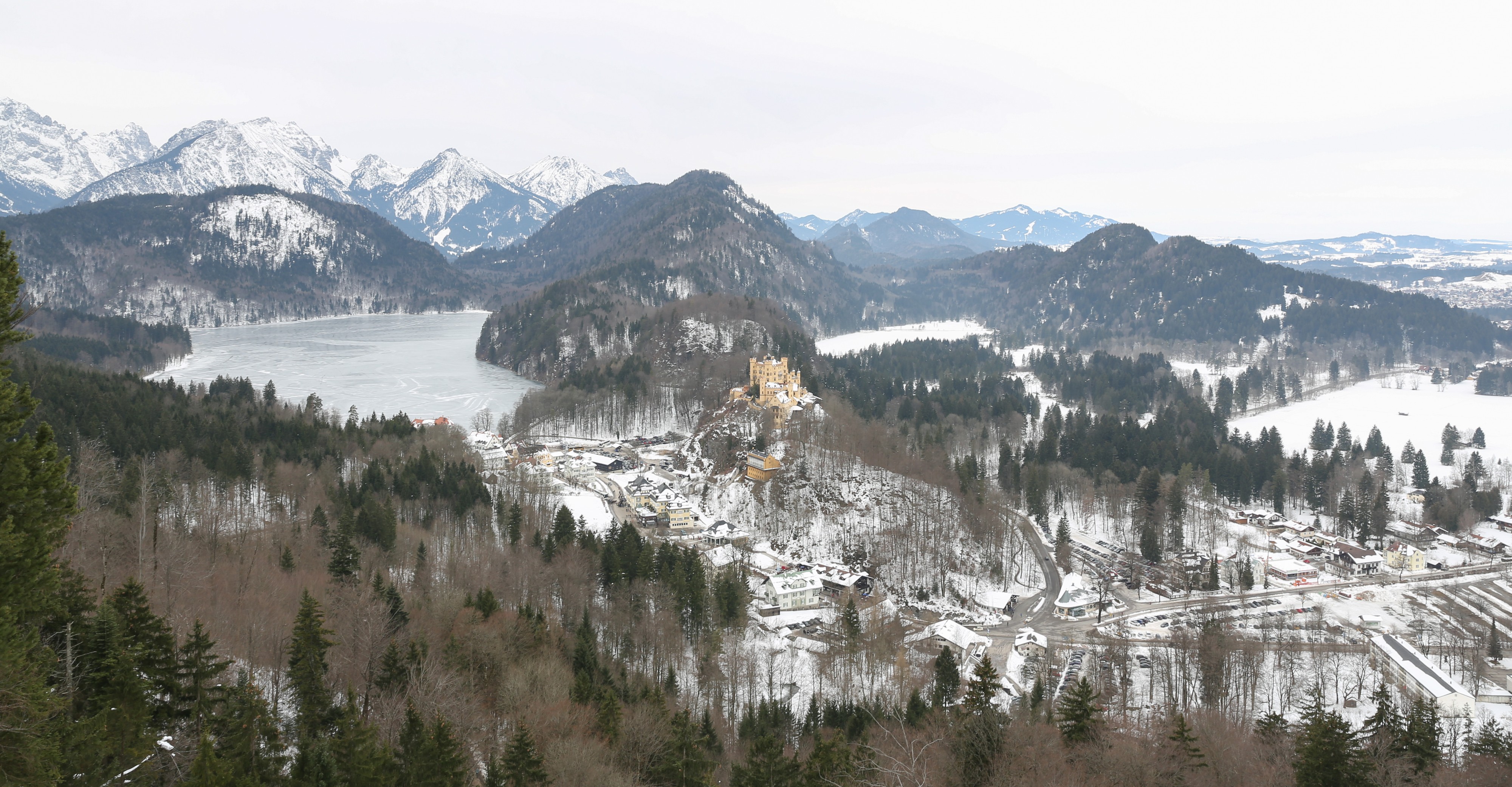 Alpsee y Hohenschwangau, Schwangau, Alemania, 2015-02-15, DD 18