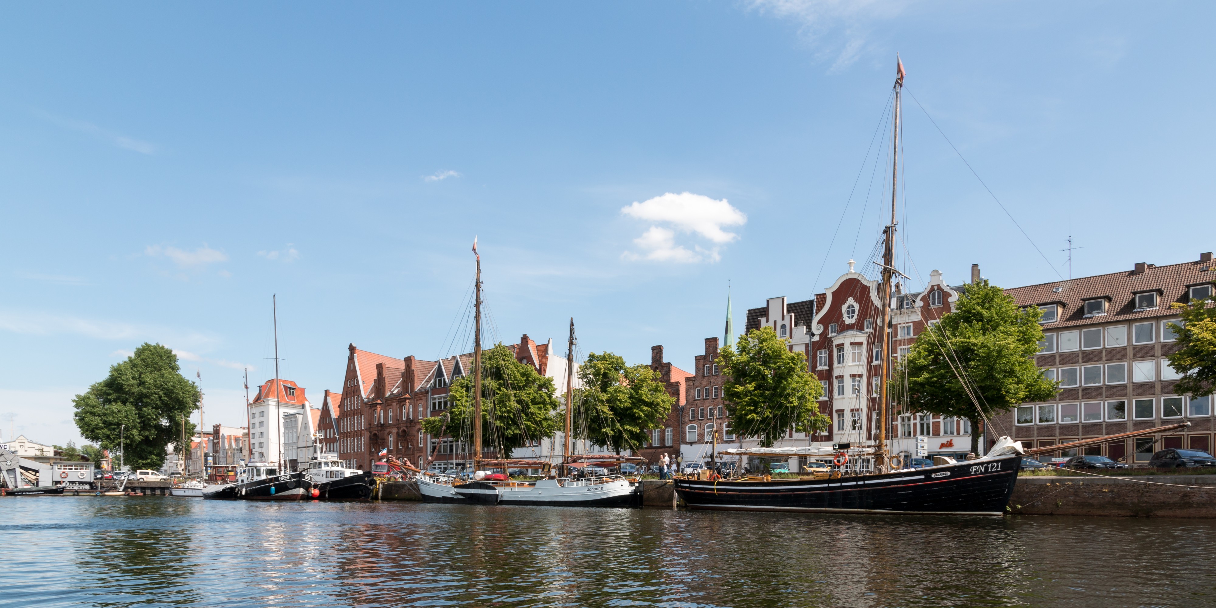 Lübeck, An der Untertrave, Ufer -- 2017 -- 0263