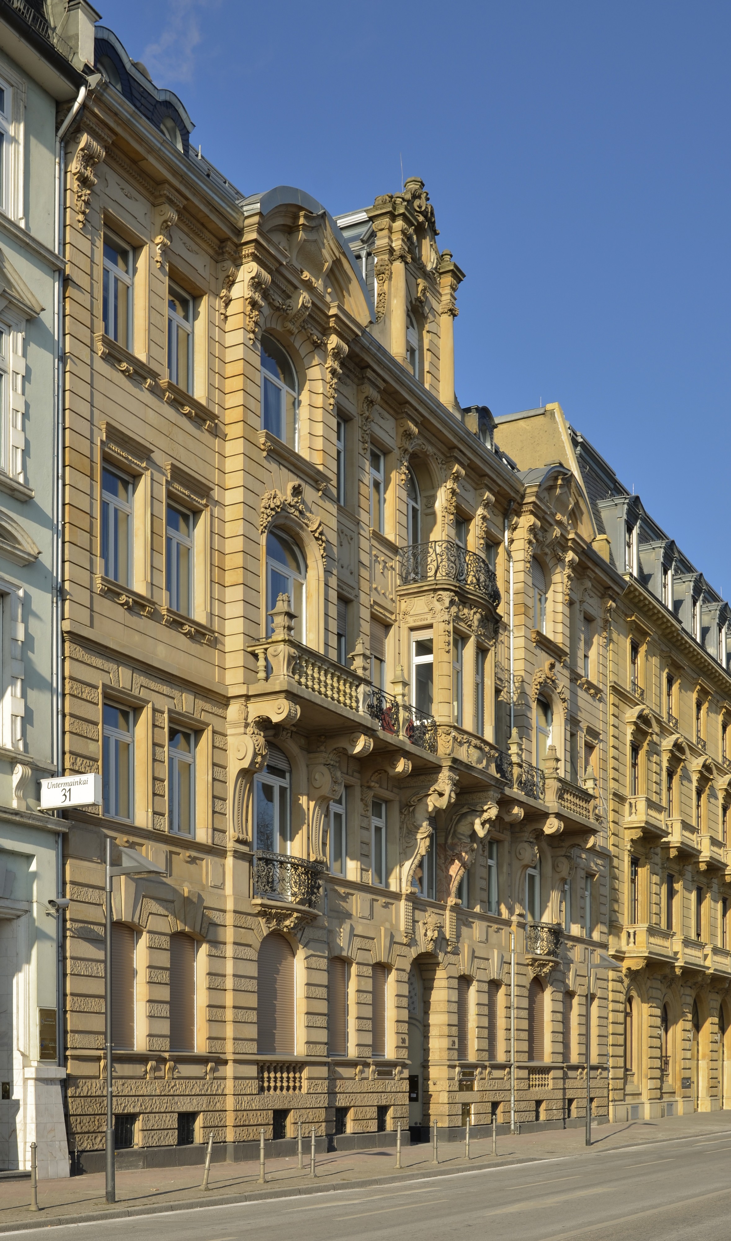 Untermainkai 29 30 - Frankfurt Main - Germany