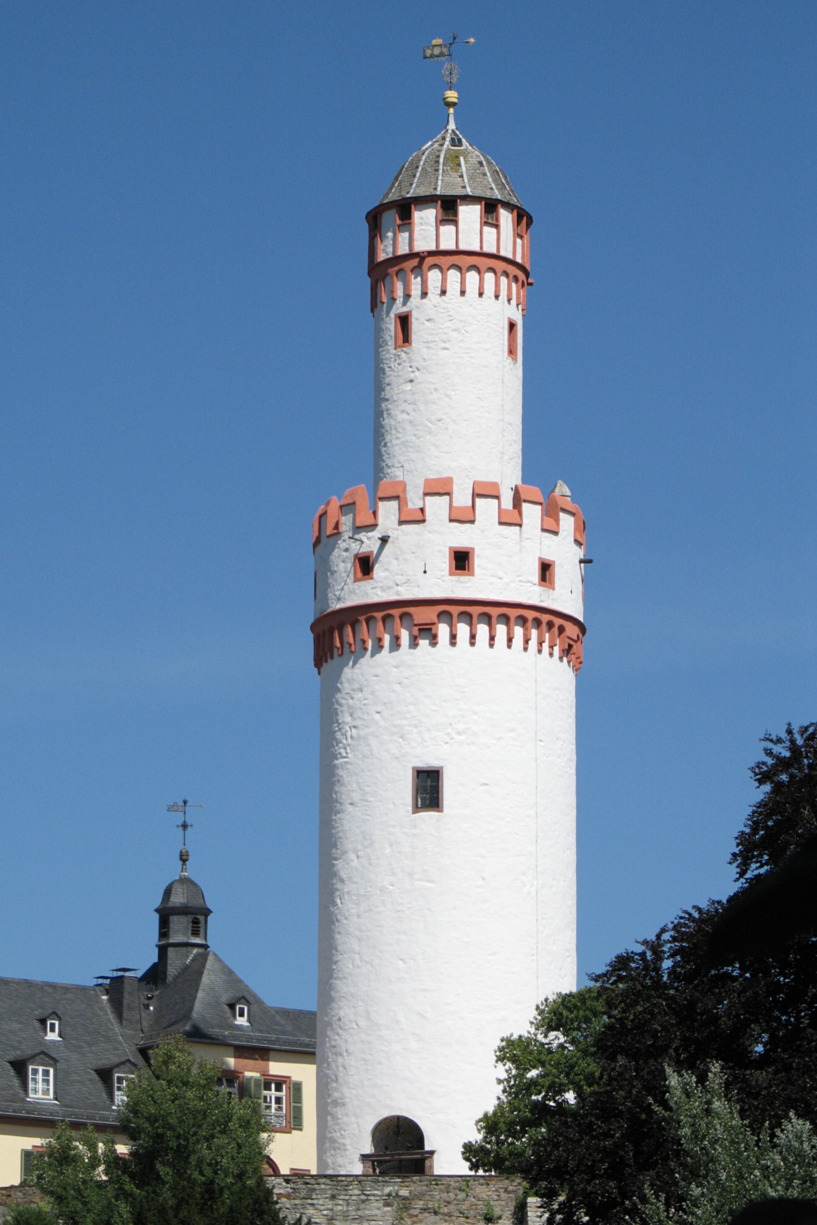 Weisser-Turm-Bad-Homburg-JR-G6-1766-2007-08-06