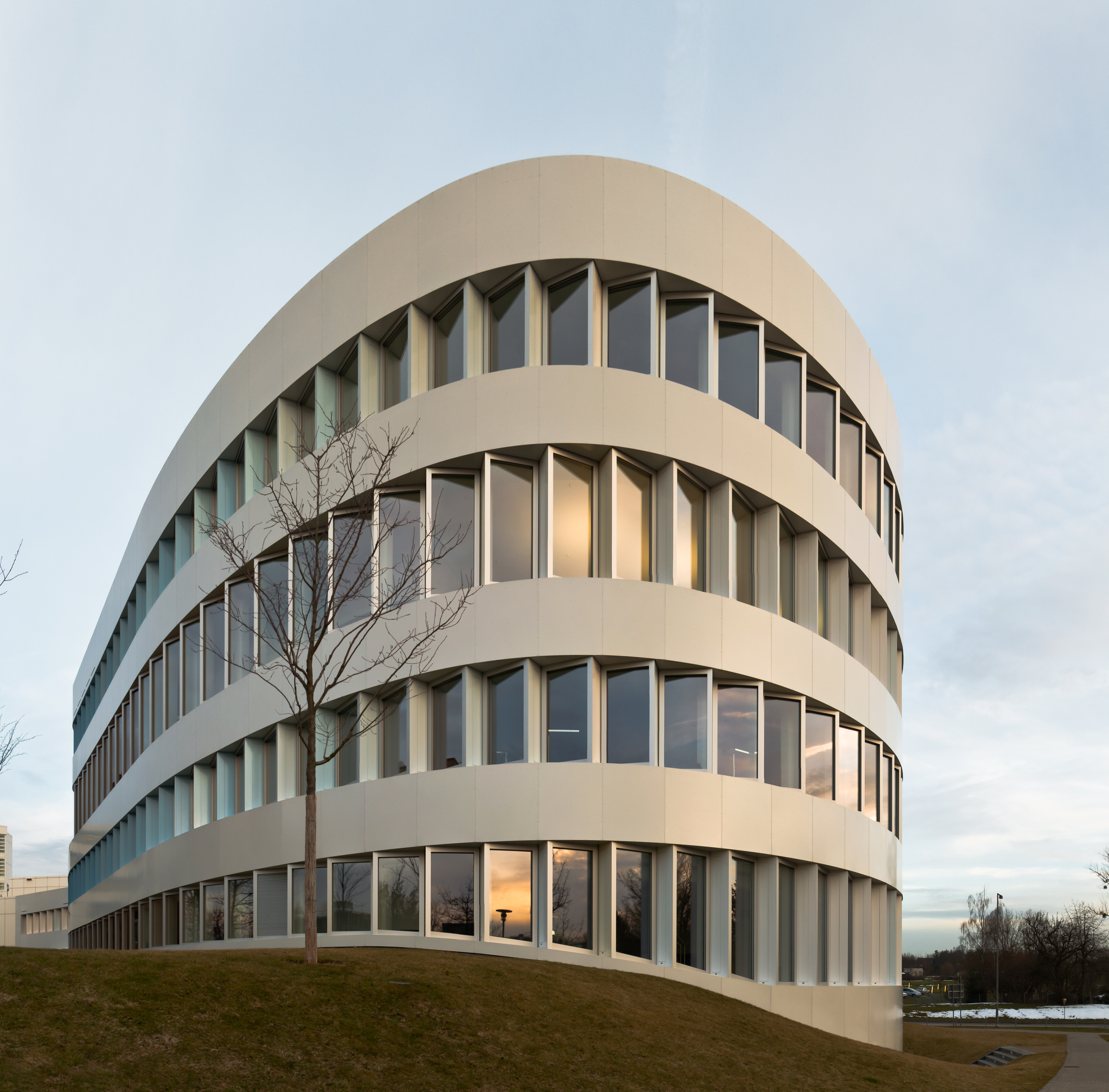 Zentrum für virtuelles Engineering, Fraunhofer IAO, Stuttgart 02