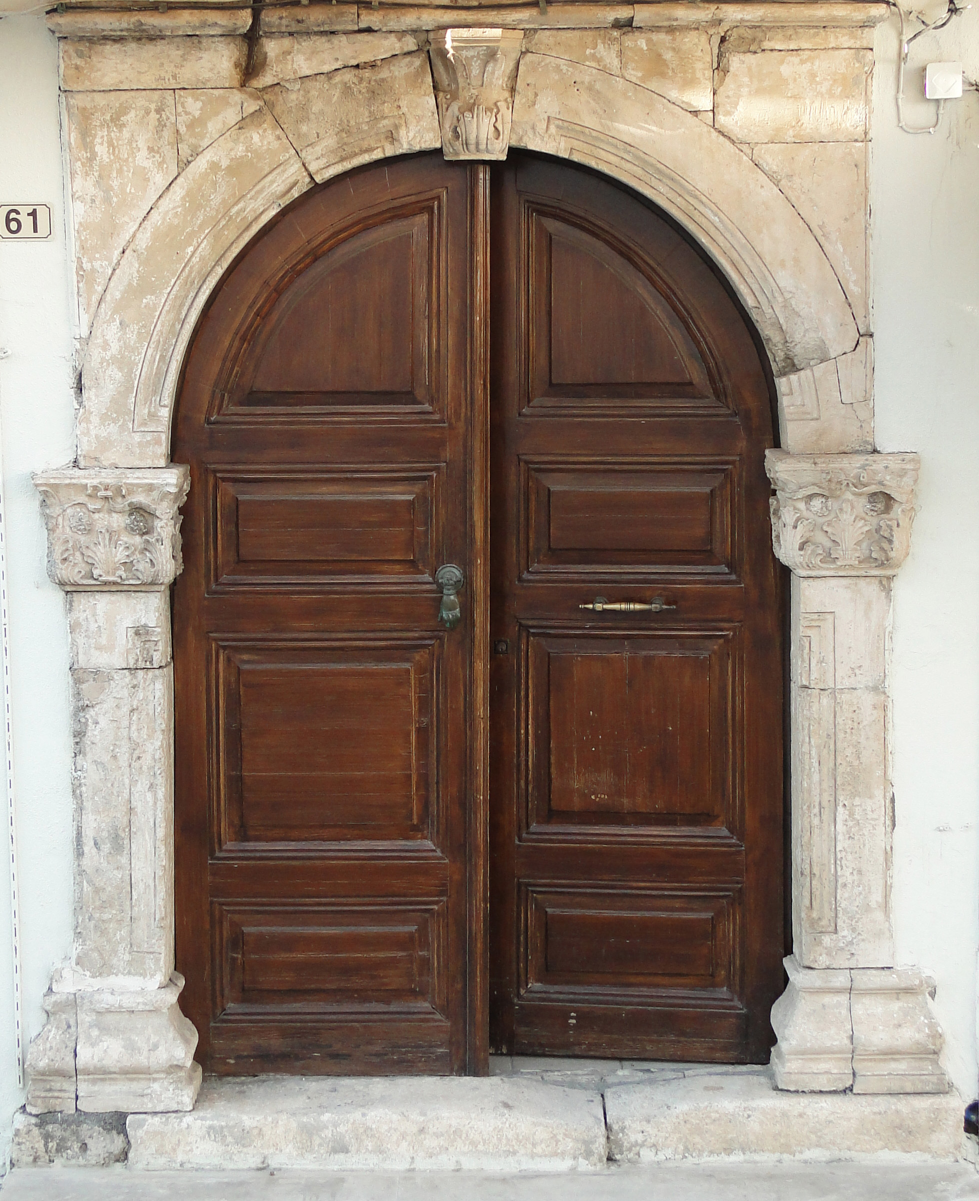 Door in Rethymno 02