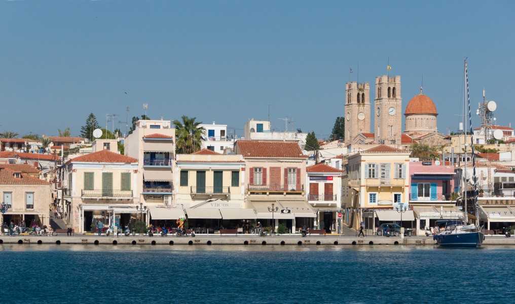 Aegina harbour 1
