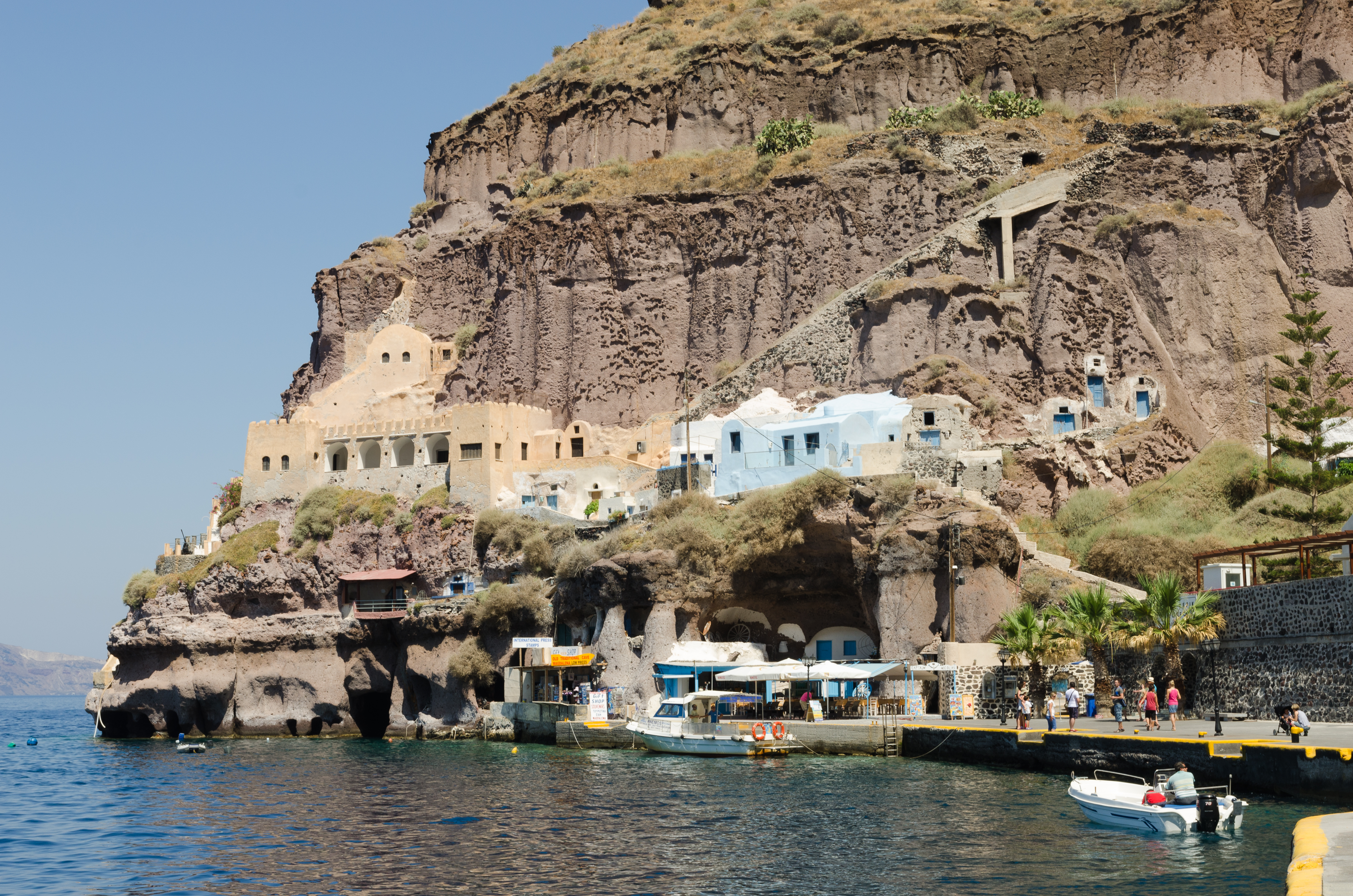 Traditional cave houses at Mesa Gialos - old harbour of Fira - Santorini - Greece - 03