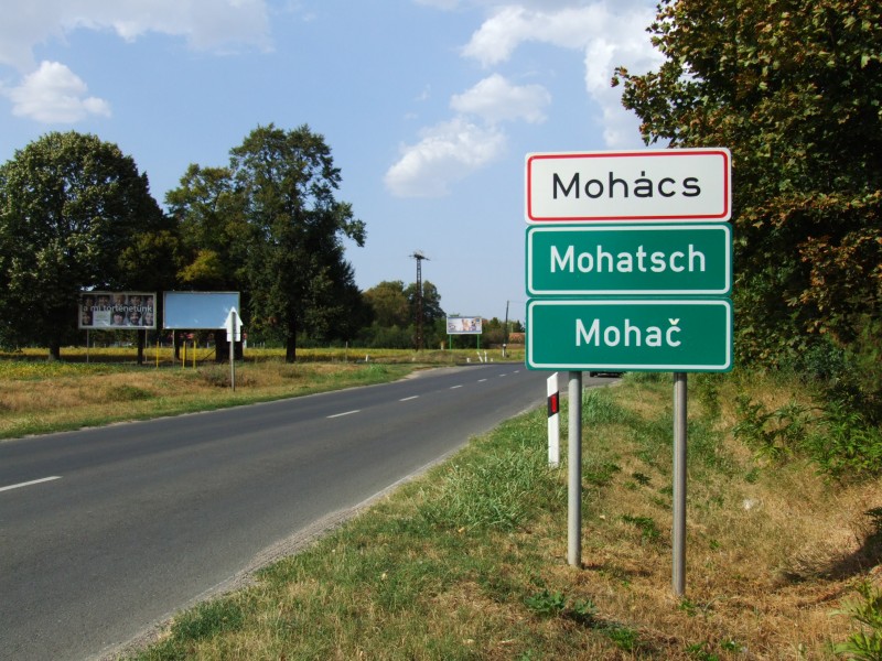 Mohács (Mohatsch, Mohač) - city limit