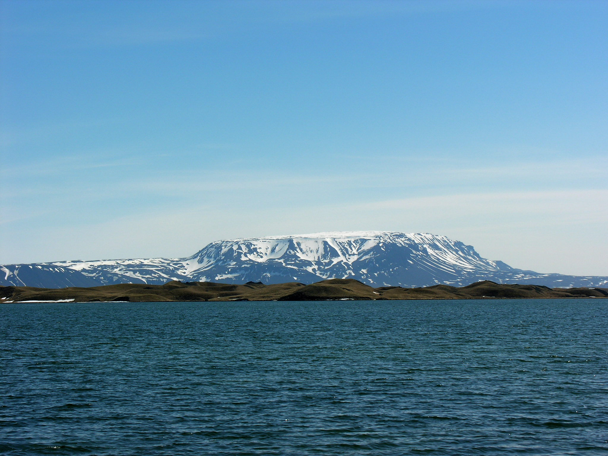 2008-05-21 14 18 54 Iceland-Skútustaðir