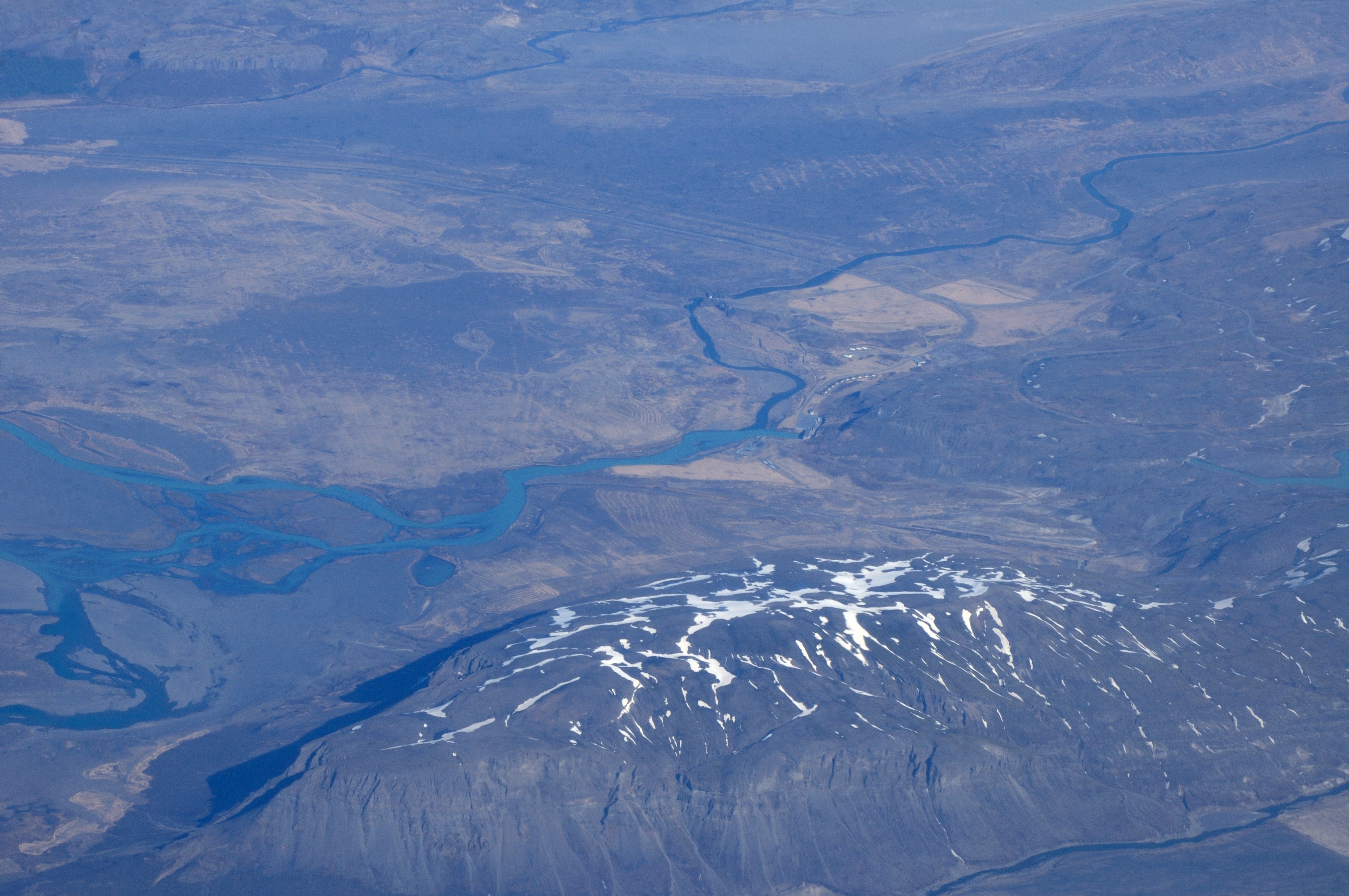2014-04-27 10-21-11 Iceland Suðurland - Hvolsvöllur