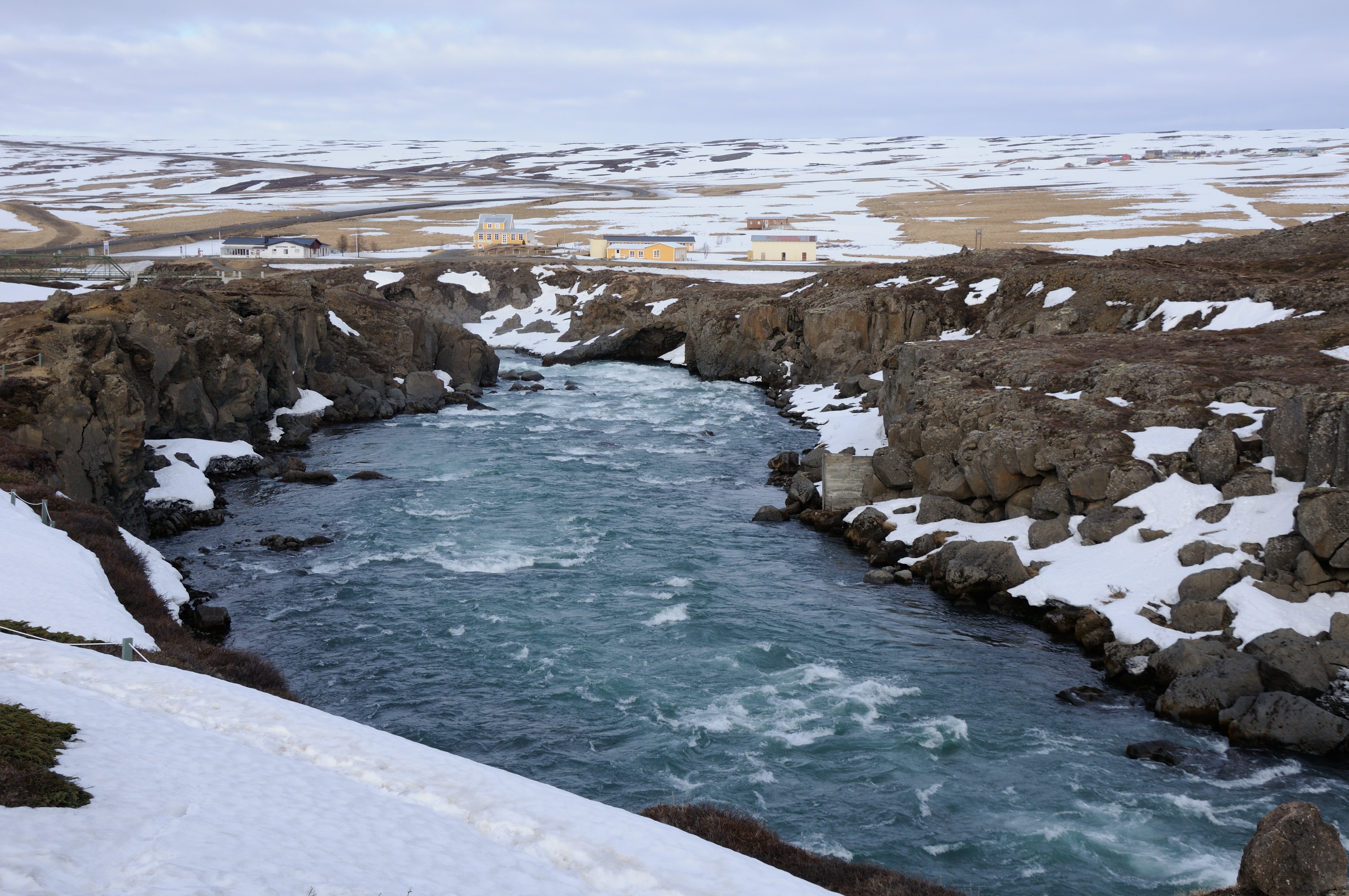 2014-04-28 18-33-33 Iceland - Fosshólli Akureyri
