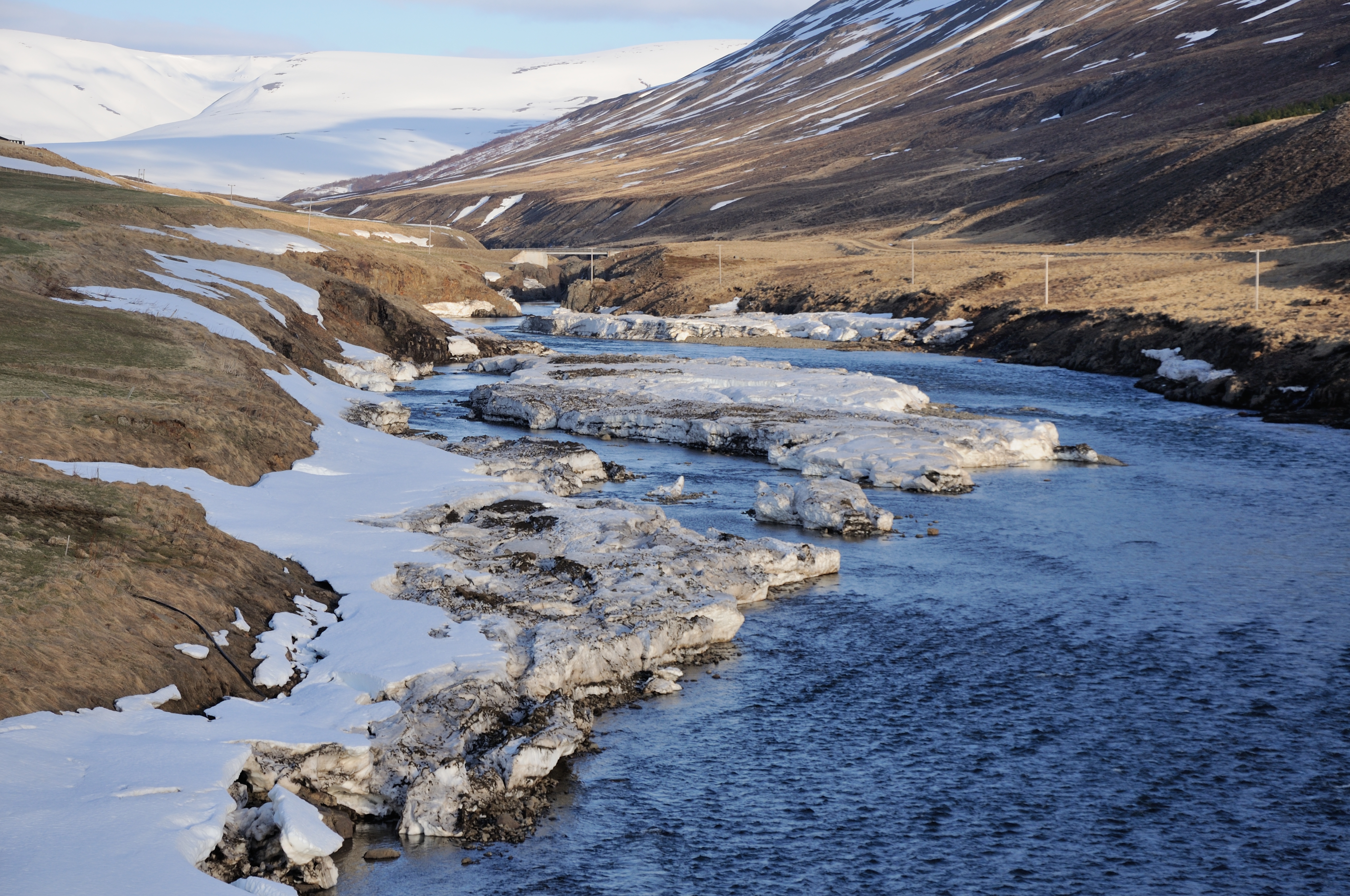2014-04-28 19-32-13 Iceland - Grenivík Grenivík