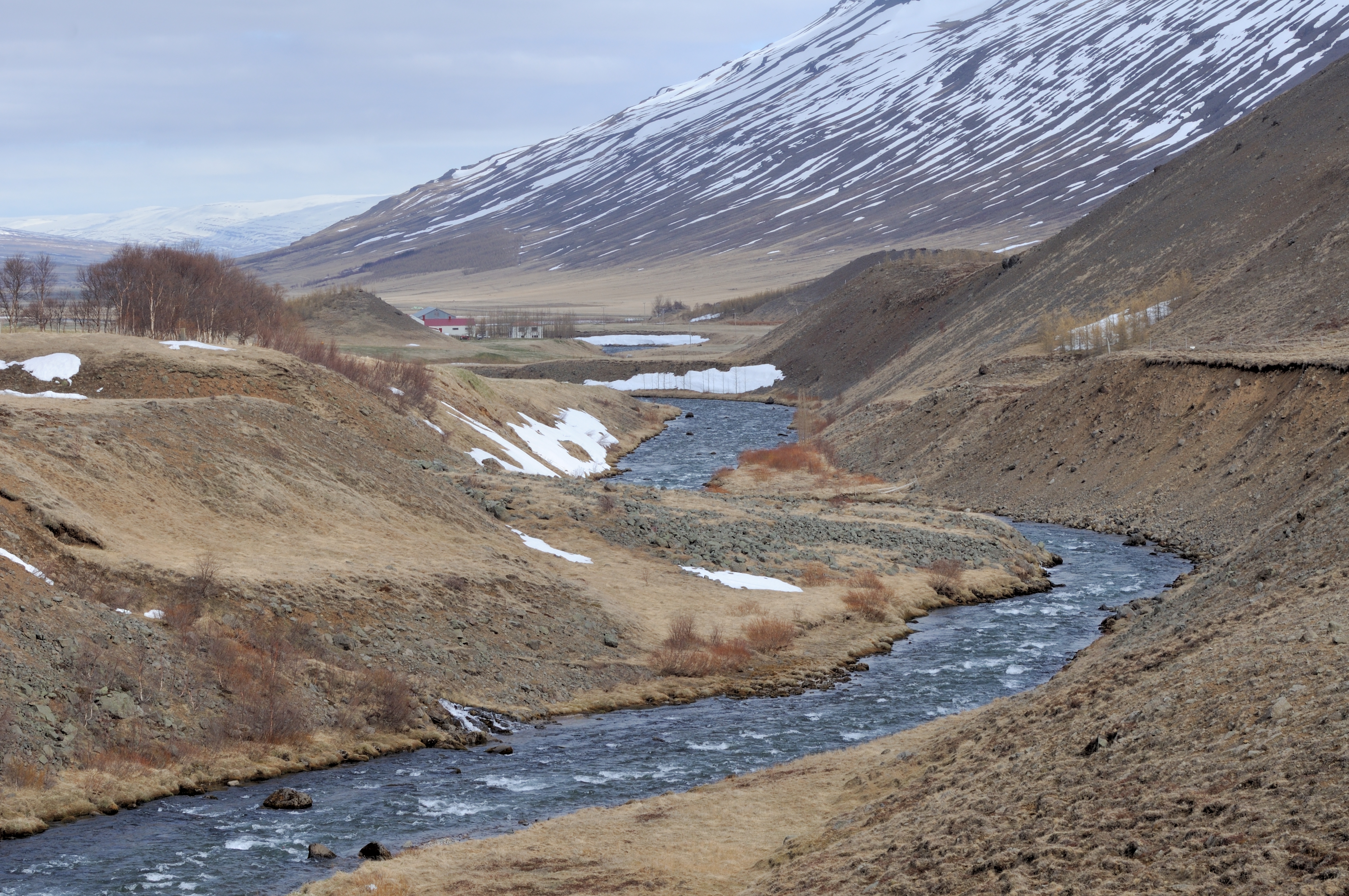 2014-04-30 12-04-57 Iceland Norðurland Eystra - Akureyri