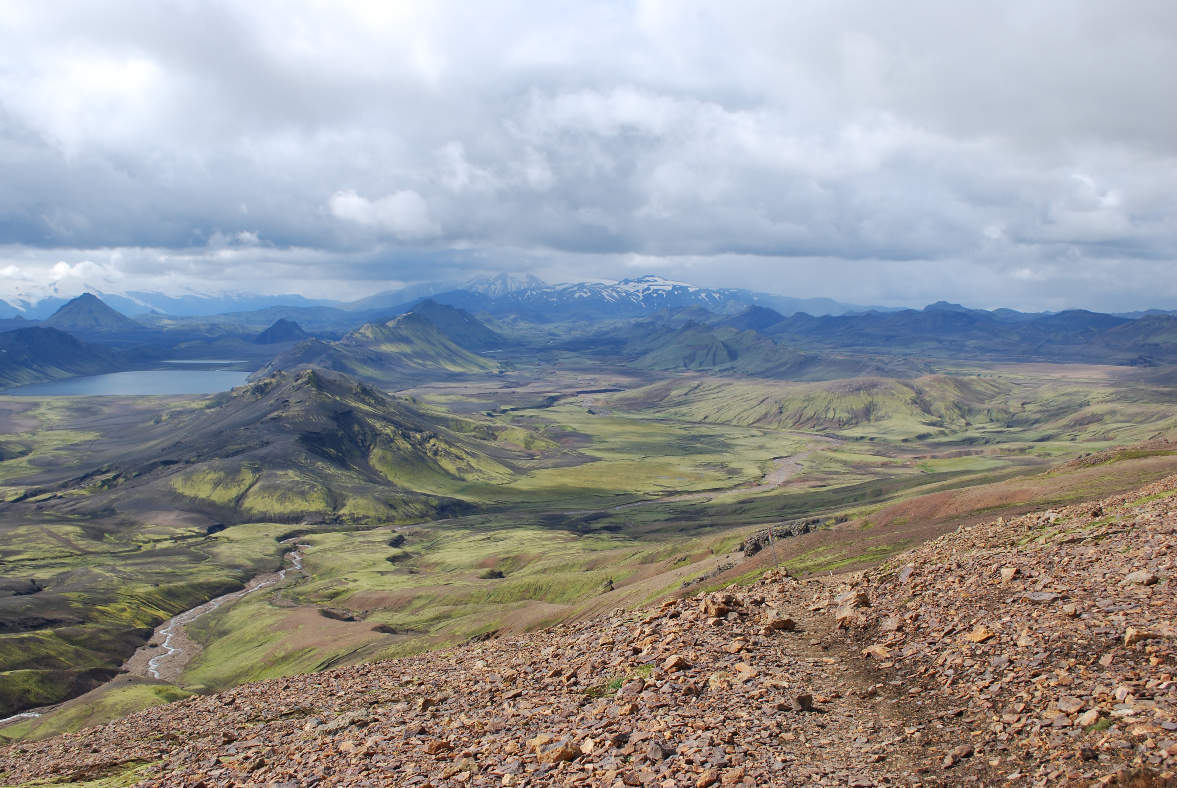 Álftavatn Lake in summer 2009 (8)
