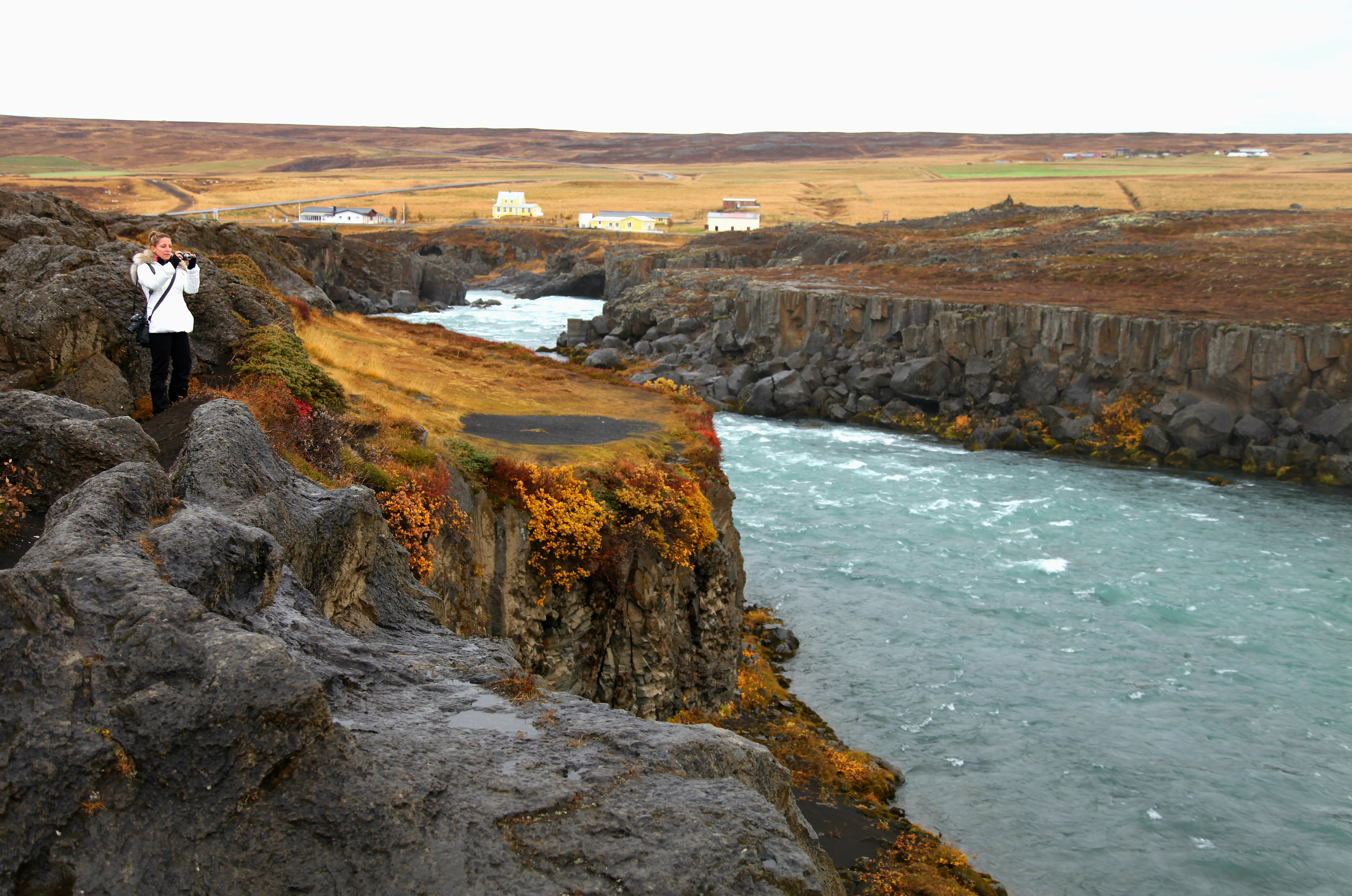 Fall Day in Iceland (12731822003)