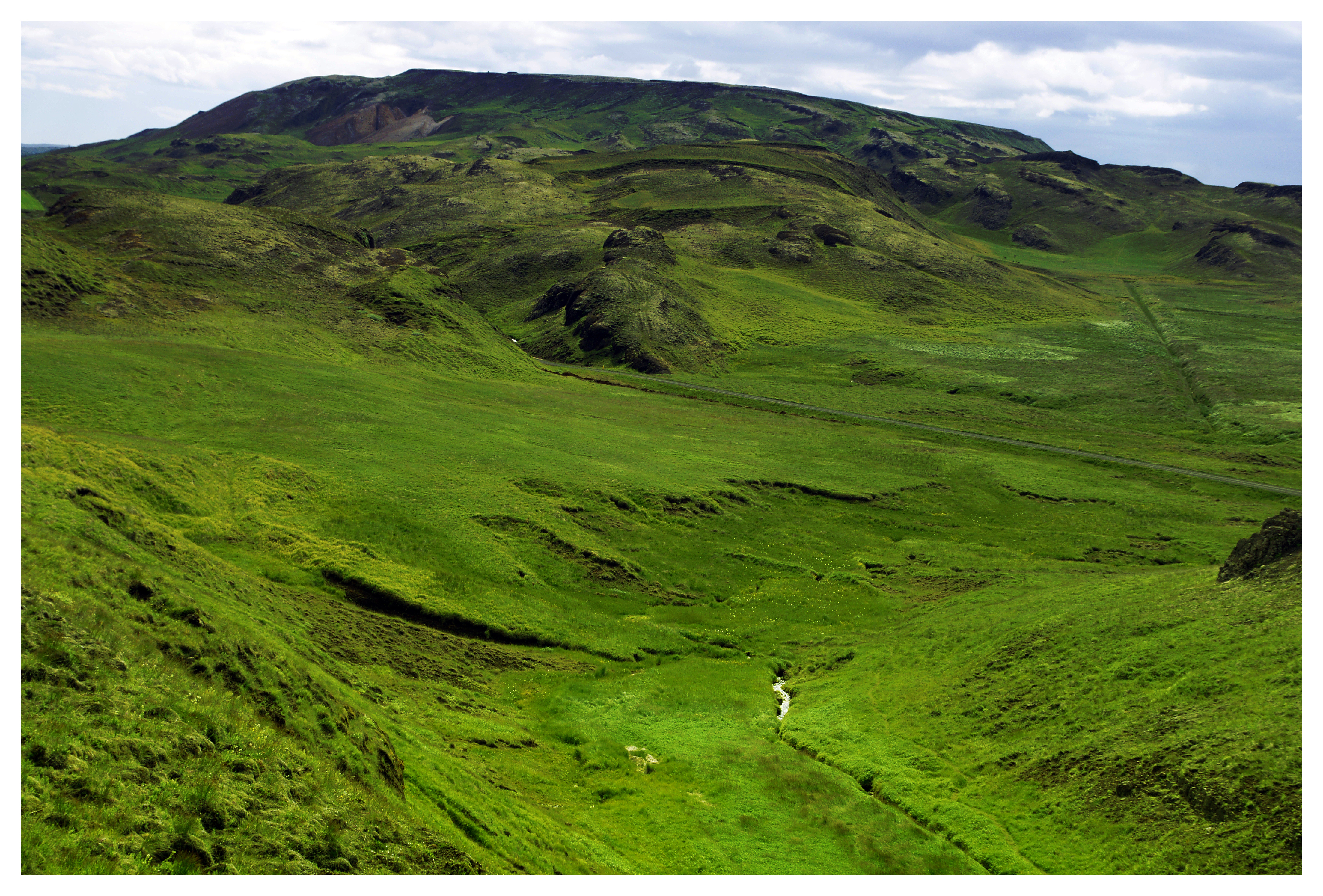 Iceland or Greenland? (20185988312)