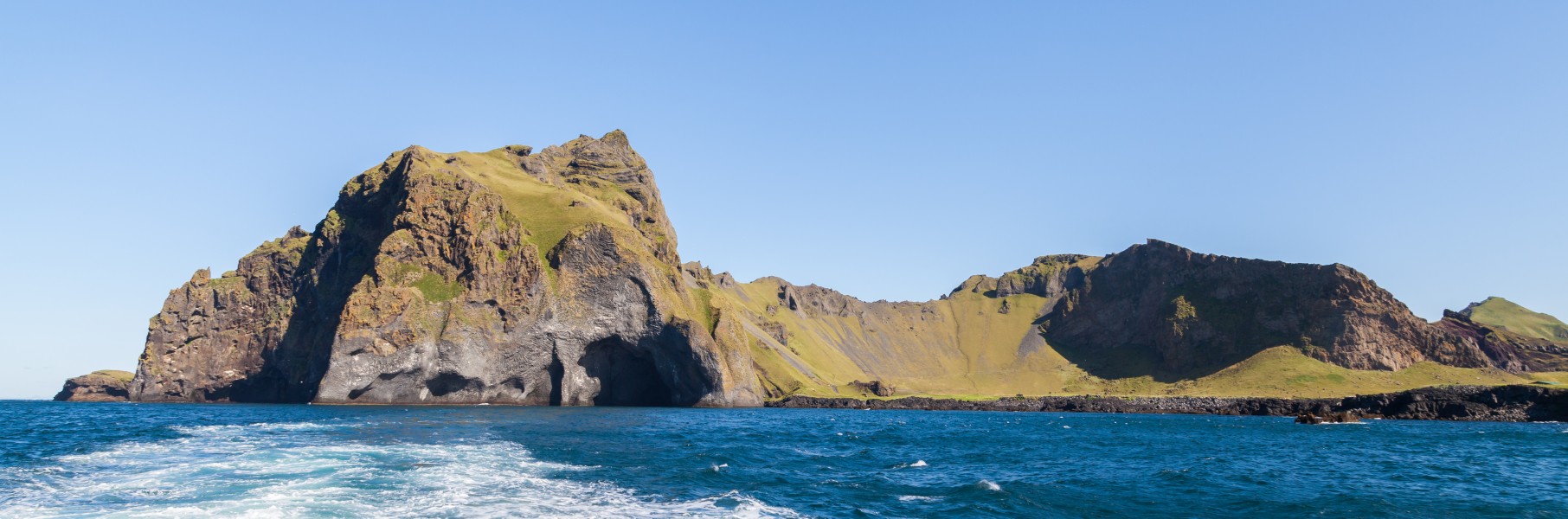 Roca del elefante, Heimaey, Islas Vestman, Suðurland, Islandia, 2014-08-17, DD 045