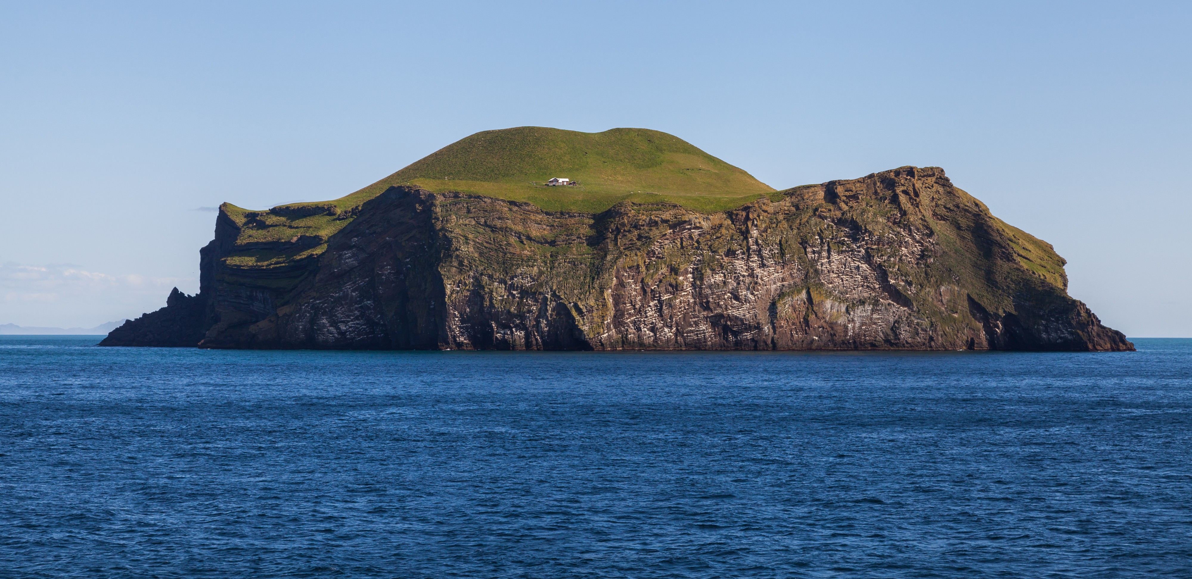 Isla Bjarnarey, Islas Vestman, Suðurland, Islandia, 2014-08-17, DD 103