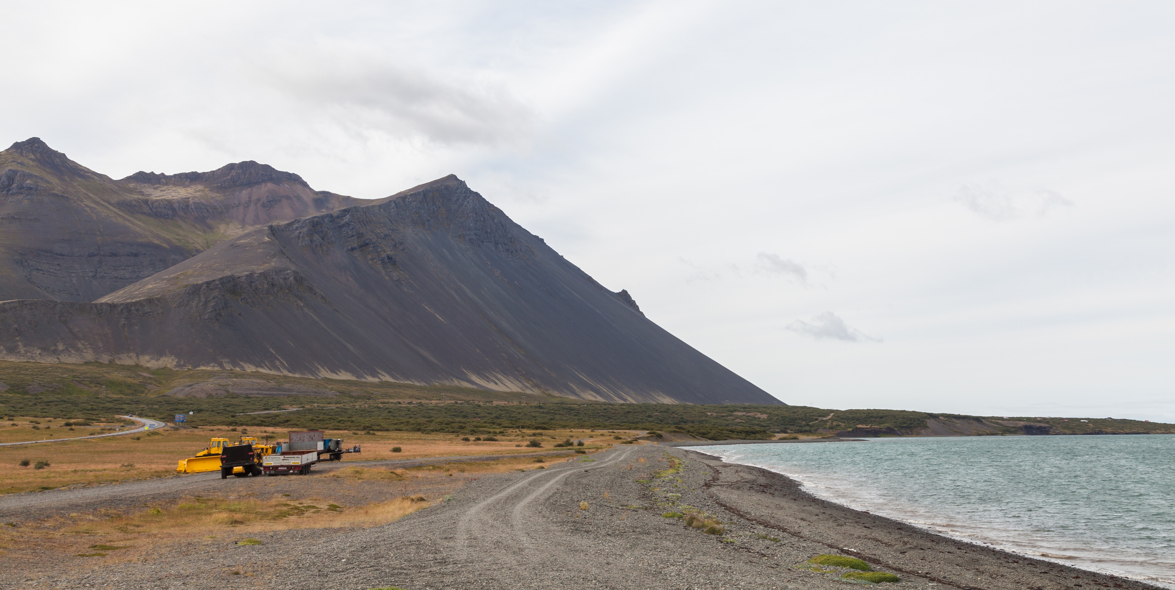 Montaña volcánica Akrafjall, Vesturland, Islandia, 2014-08-14, DD 024
