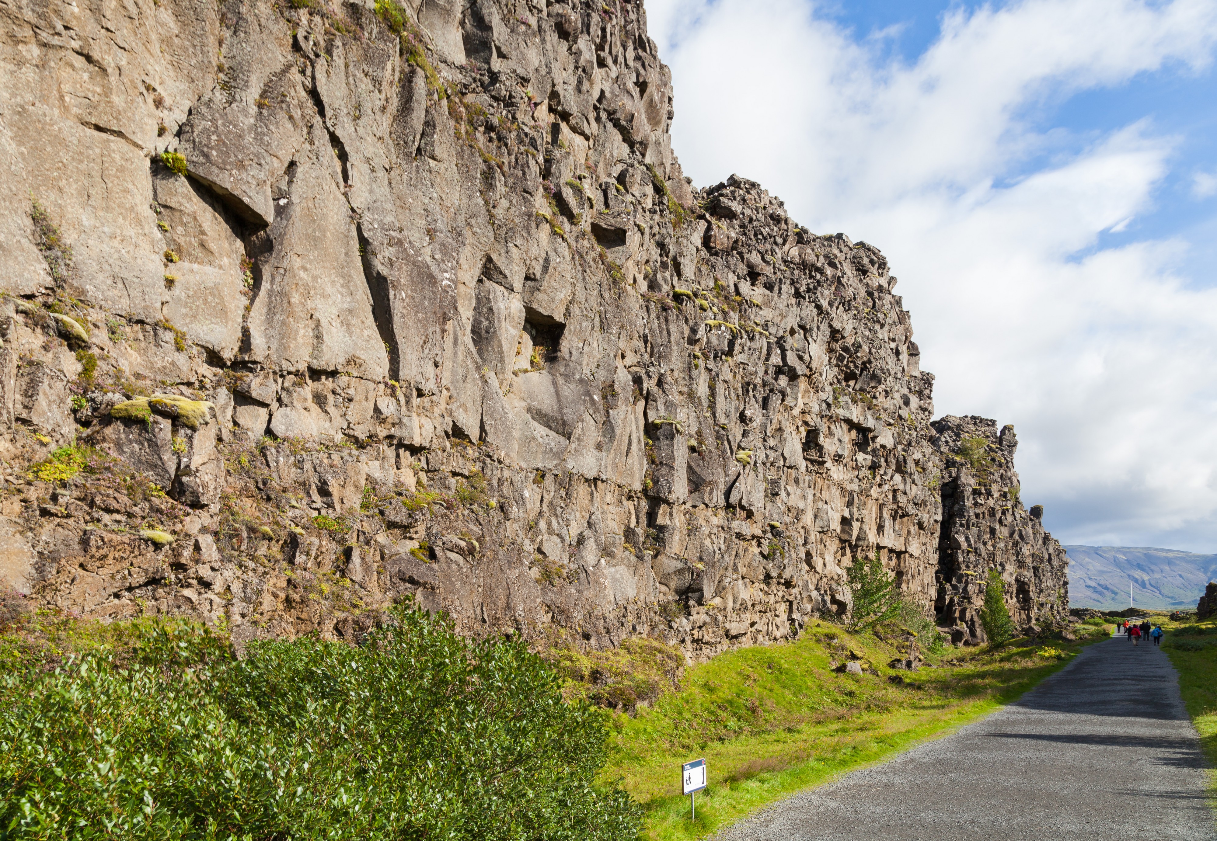 Roca de la Ley, Parque Nacional de Þingvellir, Suðurland, Islandia, 2014-08-16, DD 007