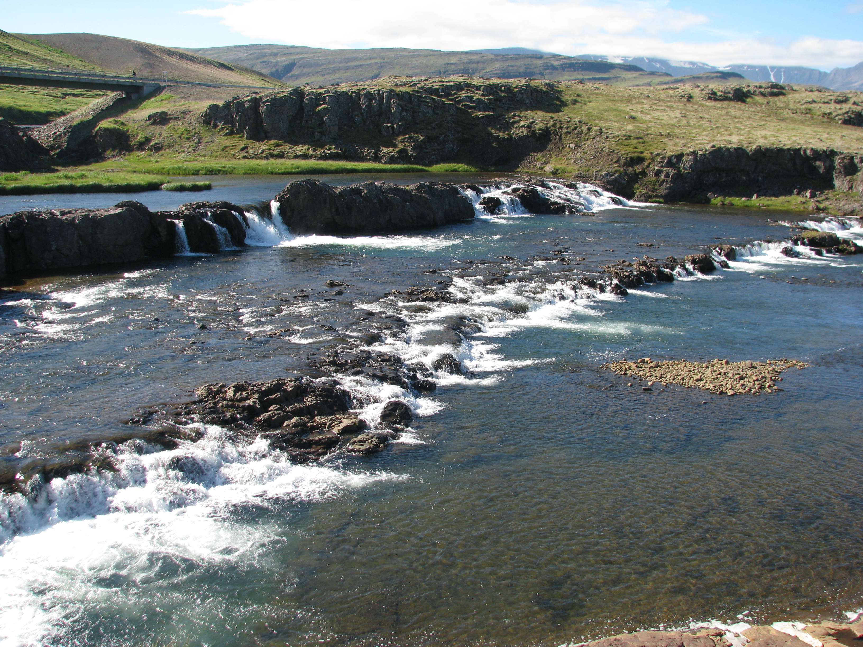 Tröllafossar