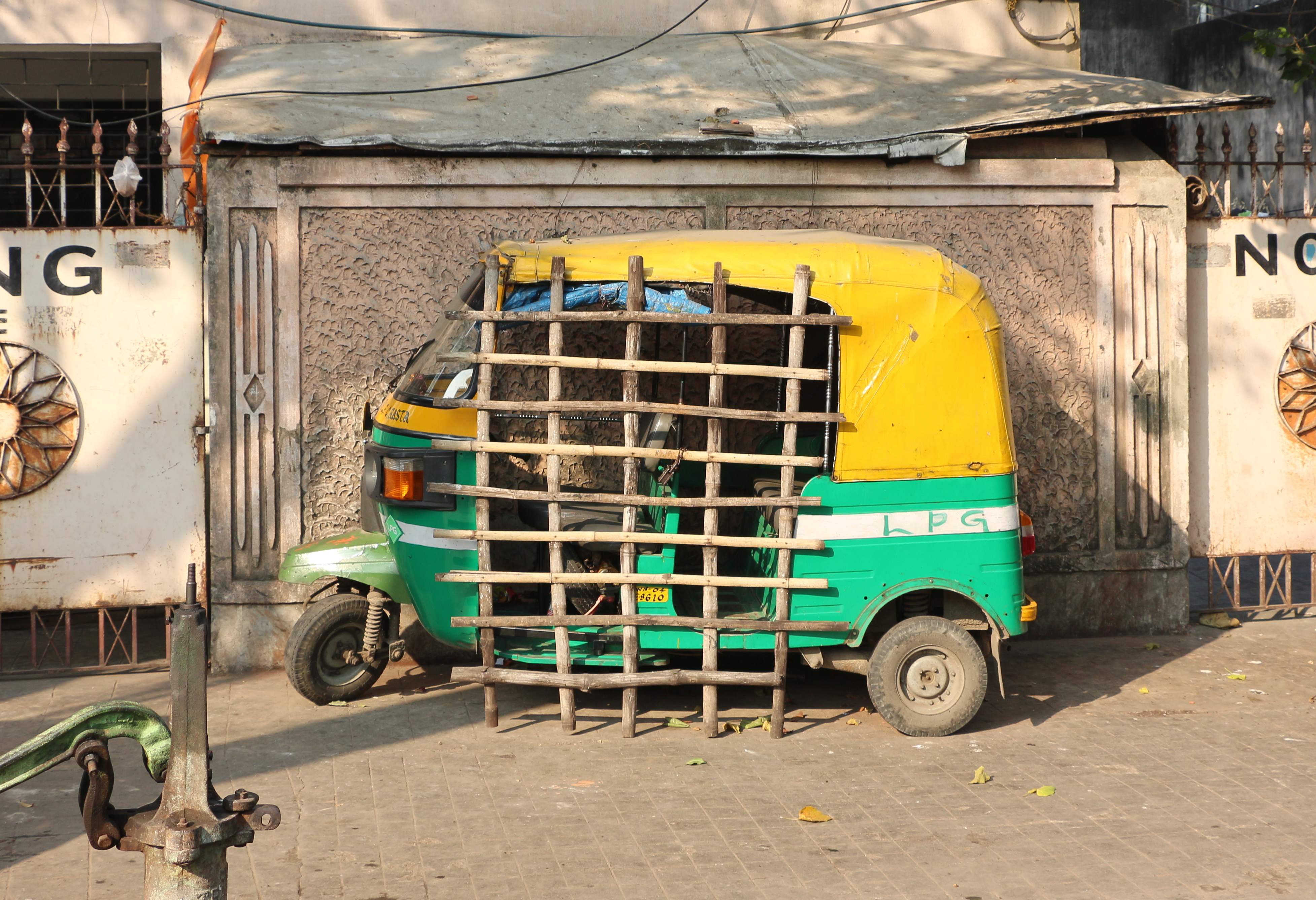 Auto rickshaw, Kolkata