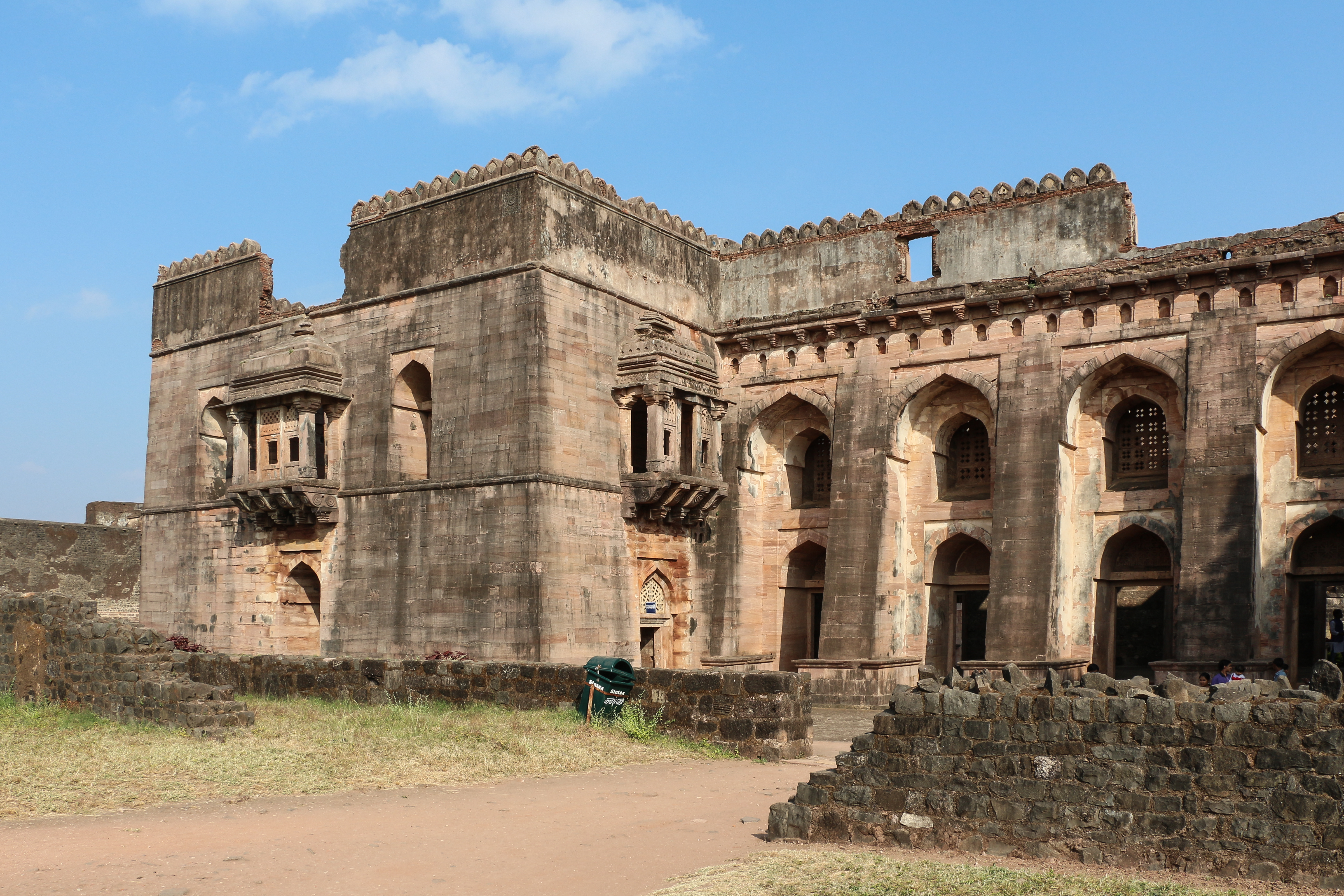 Hindola Mahal 03